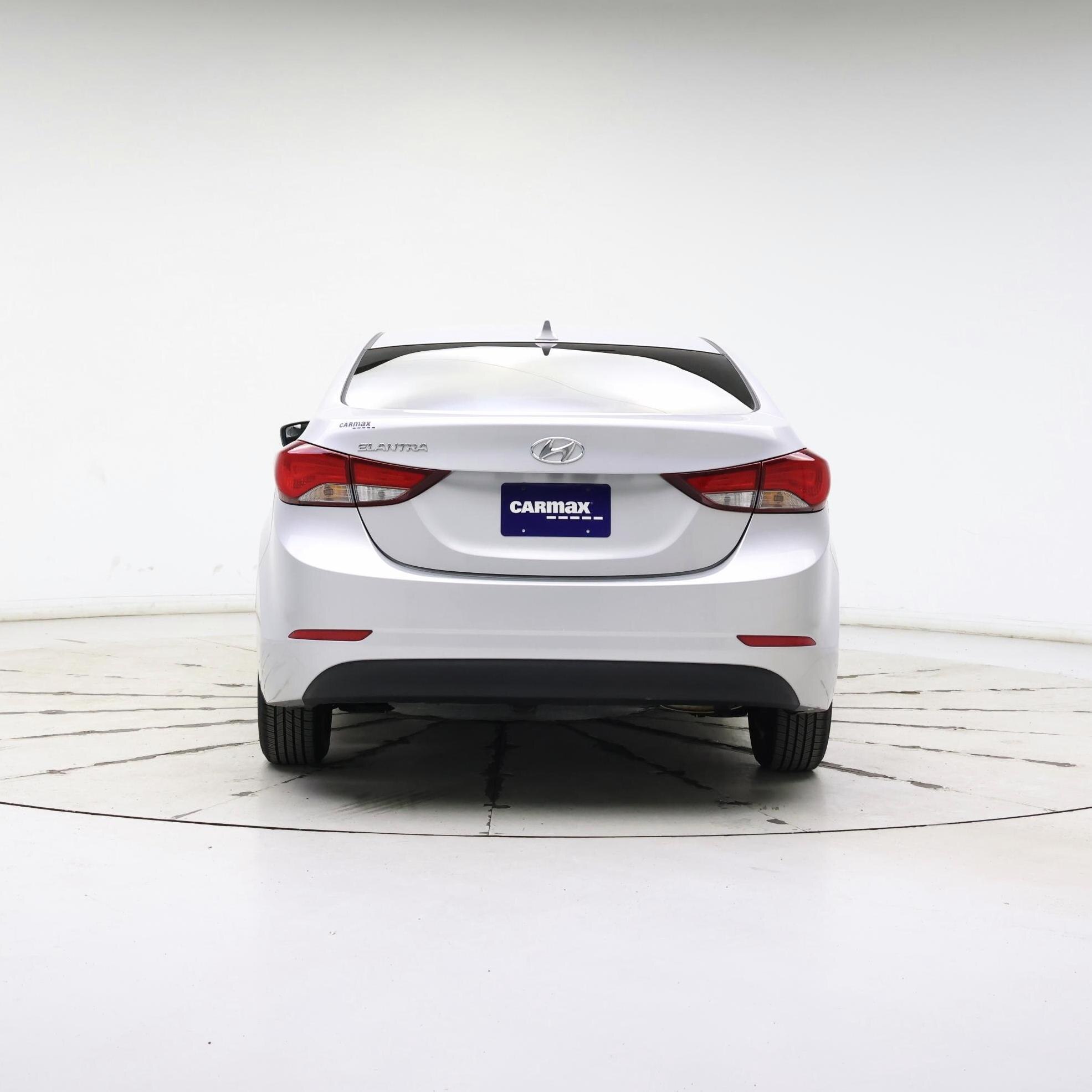 Thumbnail: 2015 Hyundai Elantra - 6