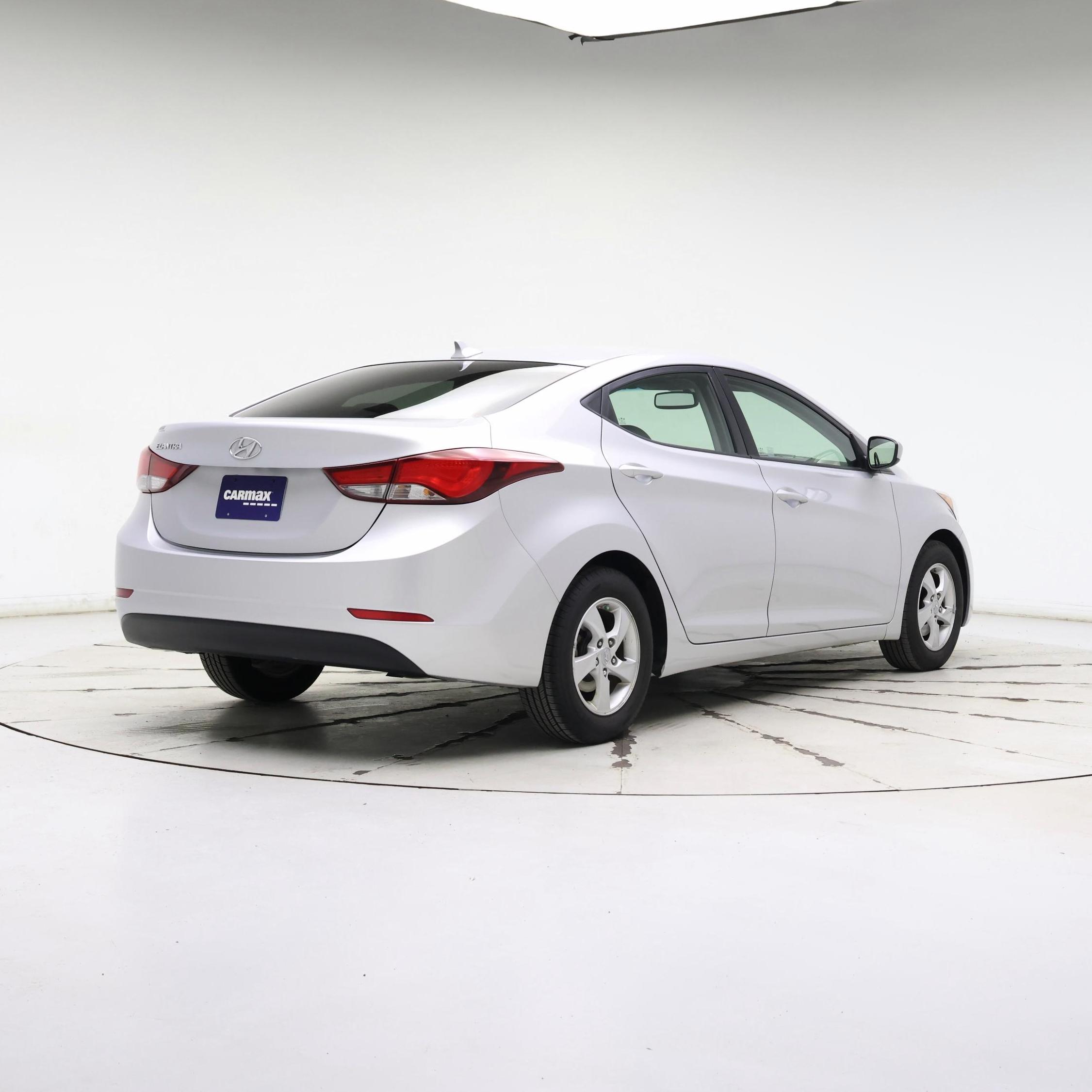 Thumbnail: 2015 Hyundai Elantra - 8