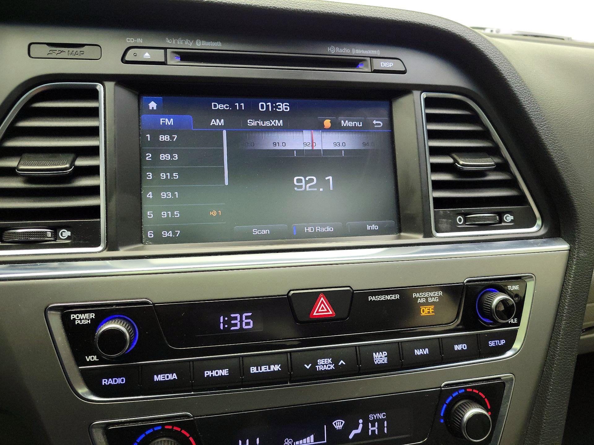 Thumbnail: 2017 Hyundai Sonata - 16