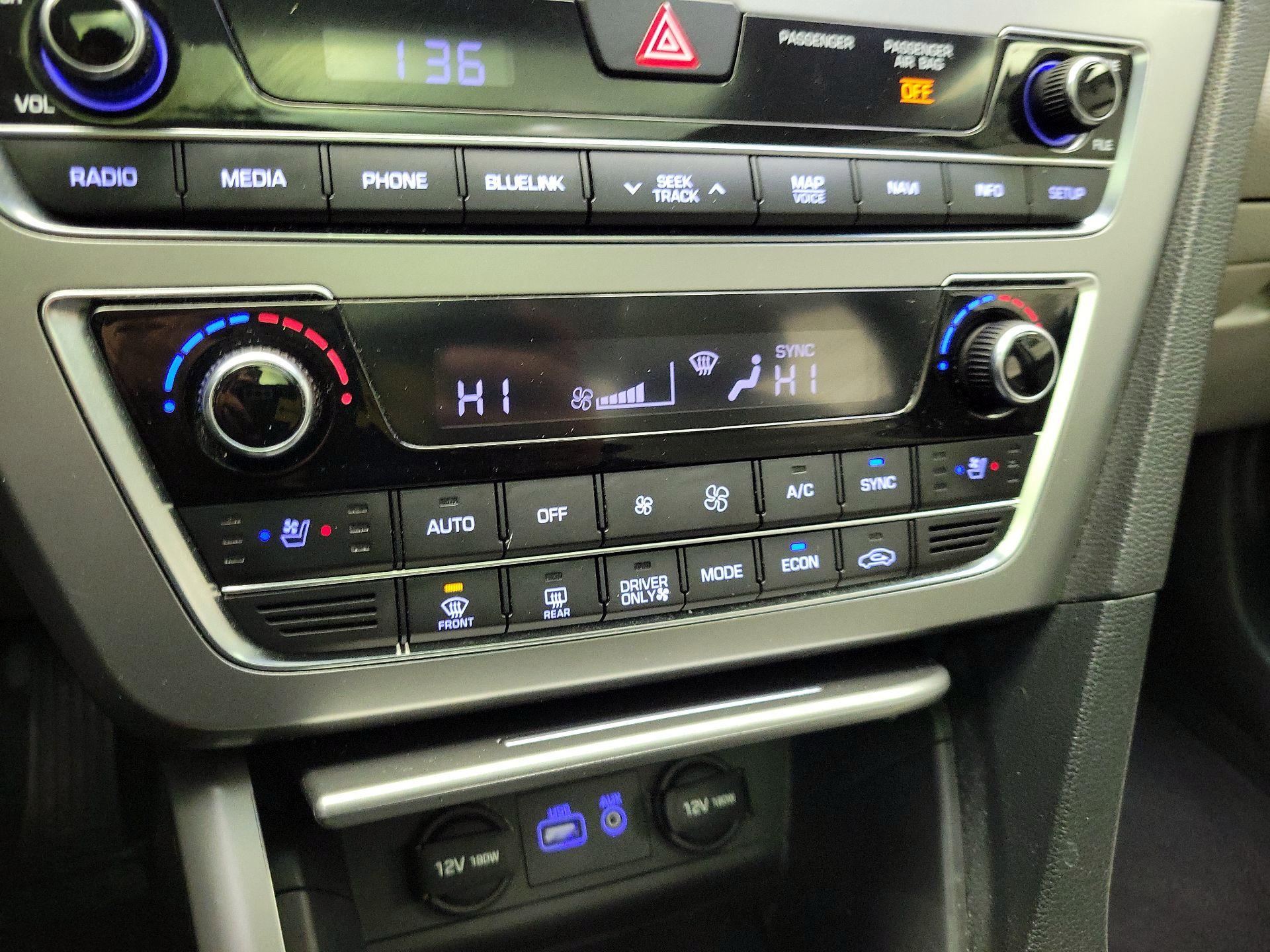 Thumbnail: 2017 Hyundai Sonata - 17