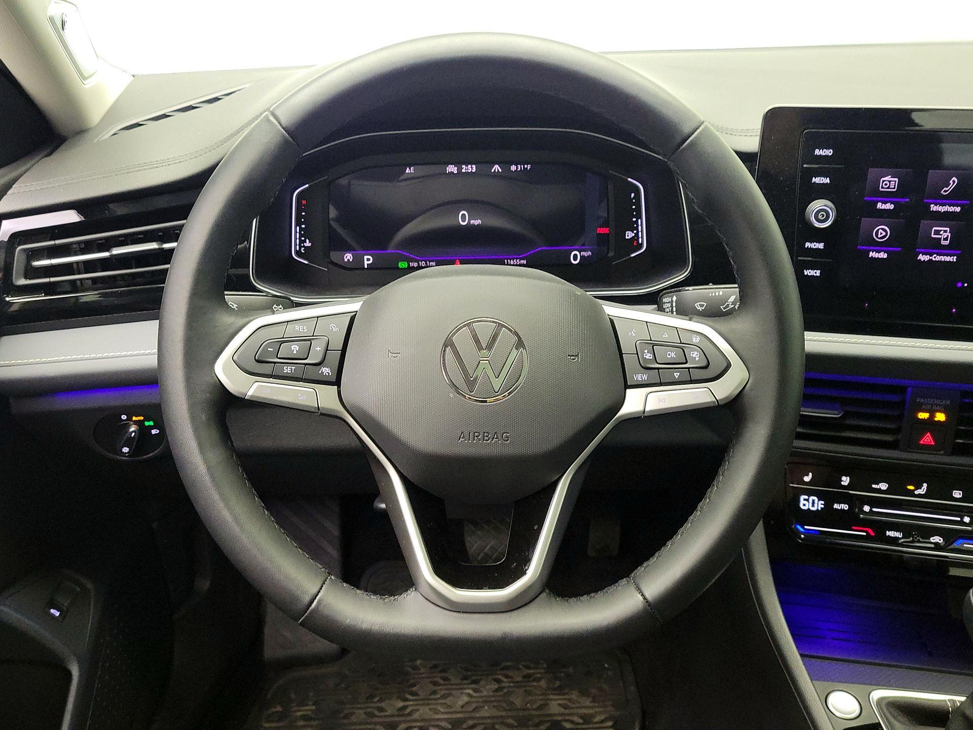 Thumbnail: 2025 Volkswagen Jetta - 10