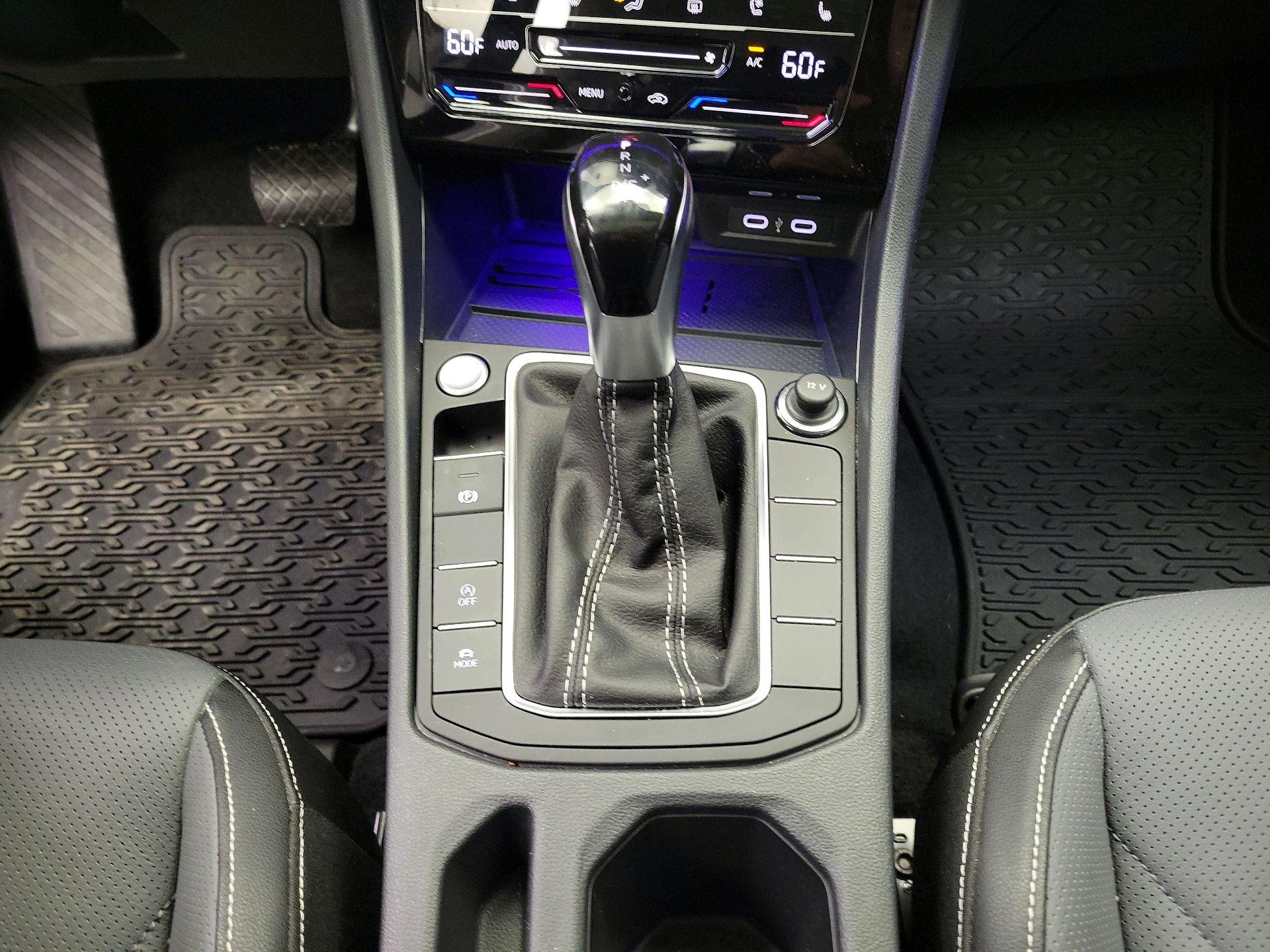 Thumbnail: 2025 Volkswagen Jetta - 18