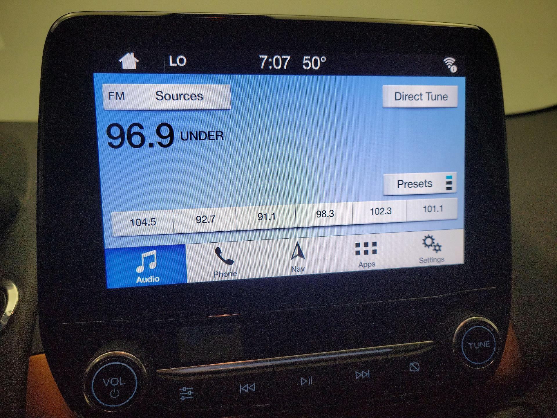 Thumbnail: 2018 Ford EcoSport - 14