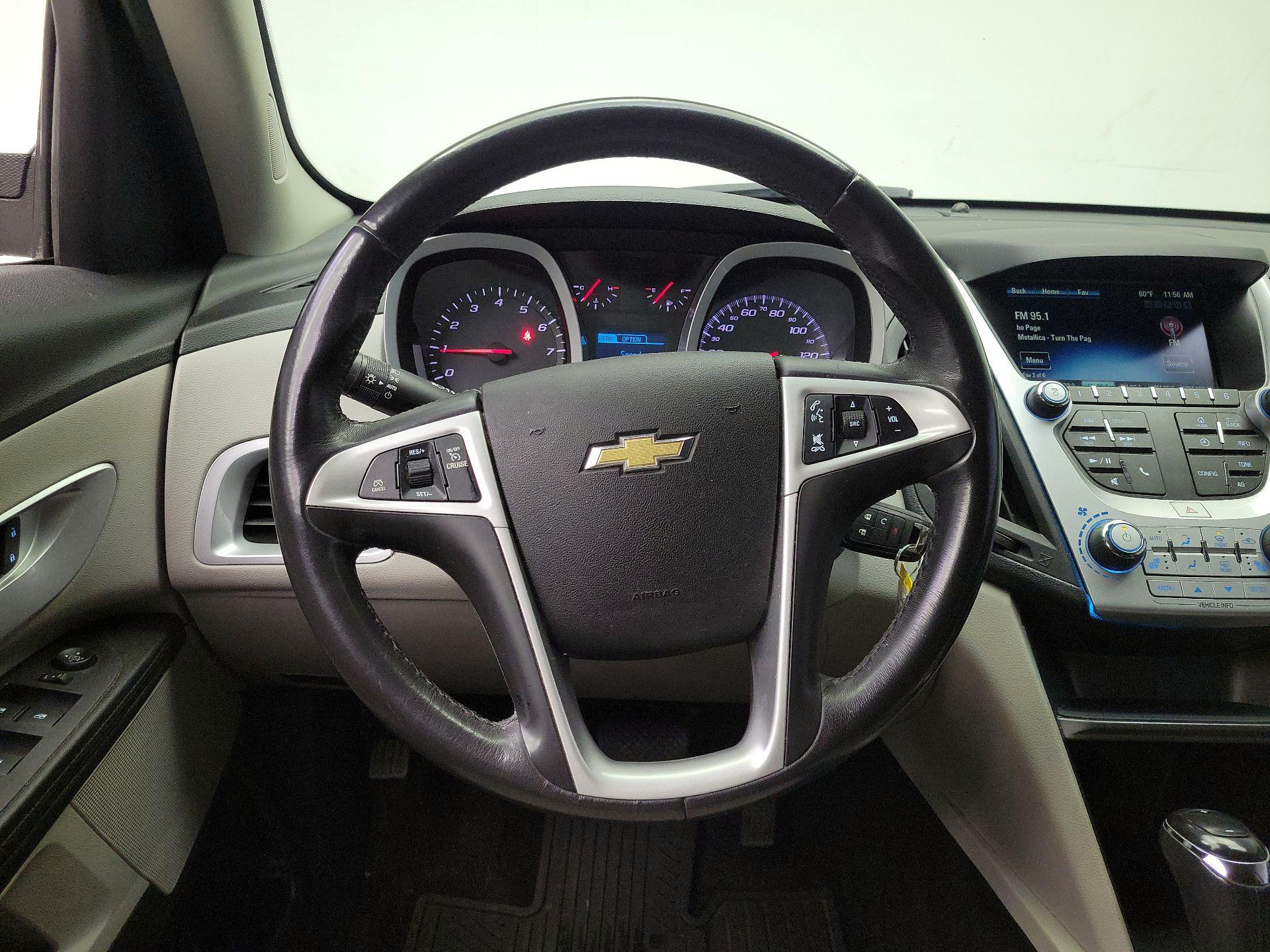 Thumbnail: 2016 Chevrolet Equinox - 10