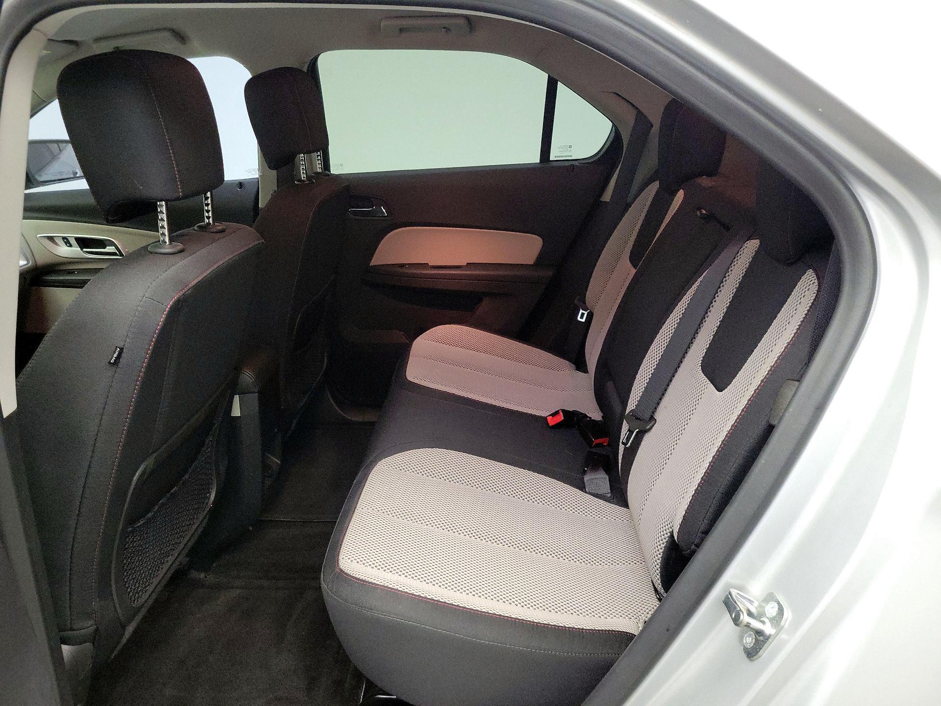 Thumbnail: 2016 Chevrolet Equinox - 18