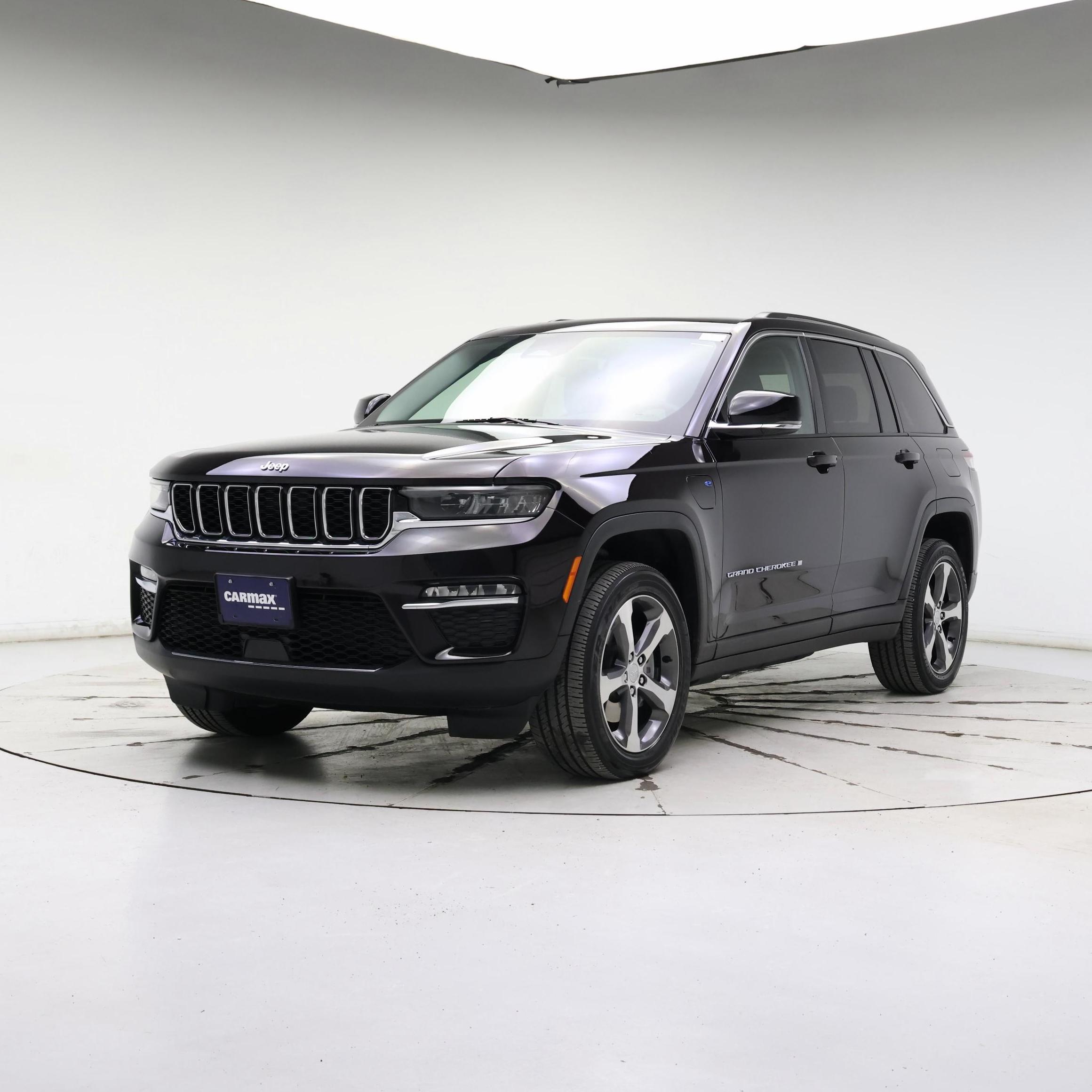 Thumbnail: 2022 Jeep Grand Cherokee - 4