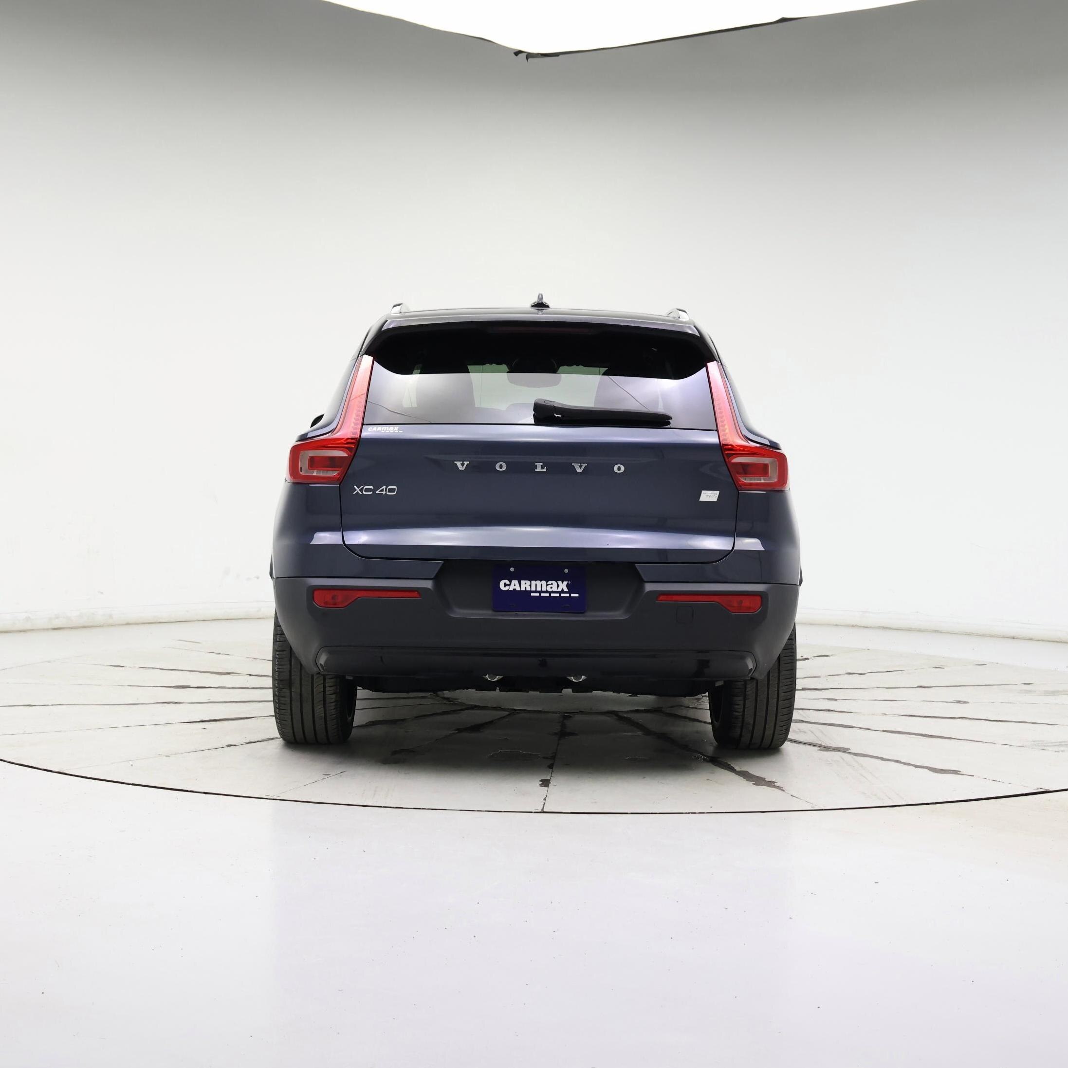Thumbnail: 2022 Volvo XC40 - 6
