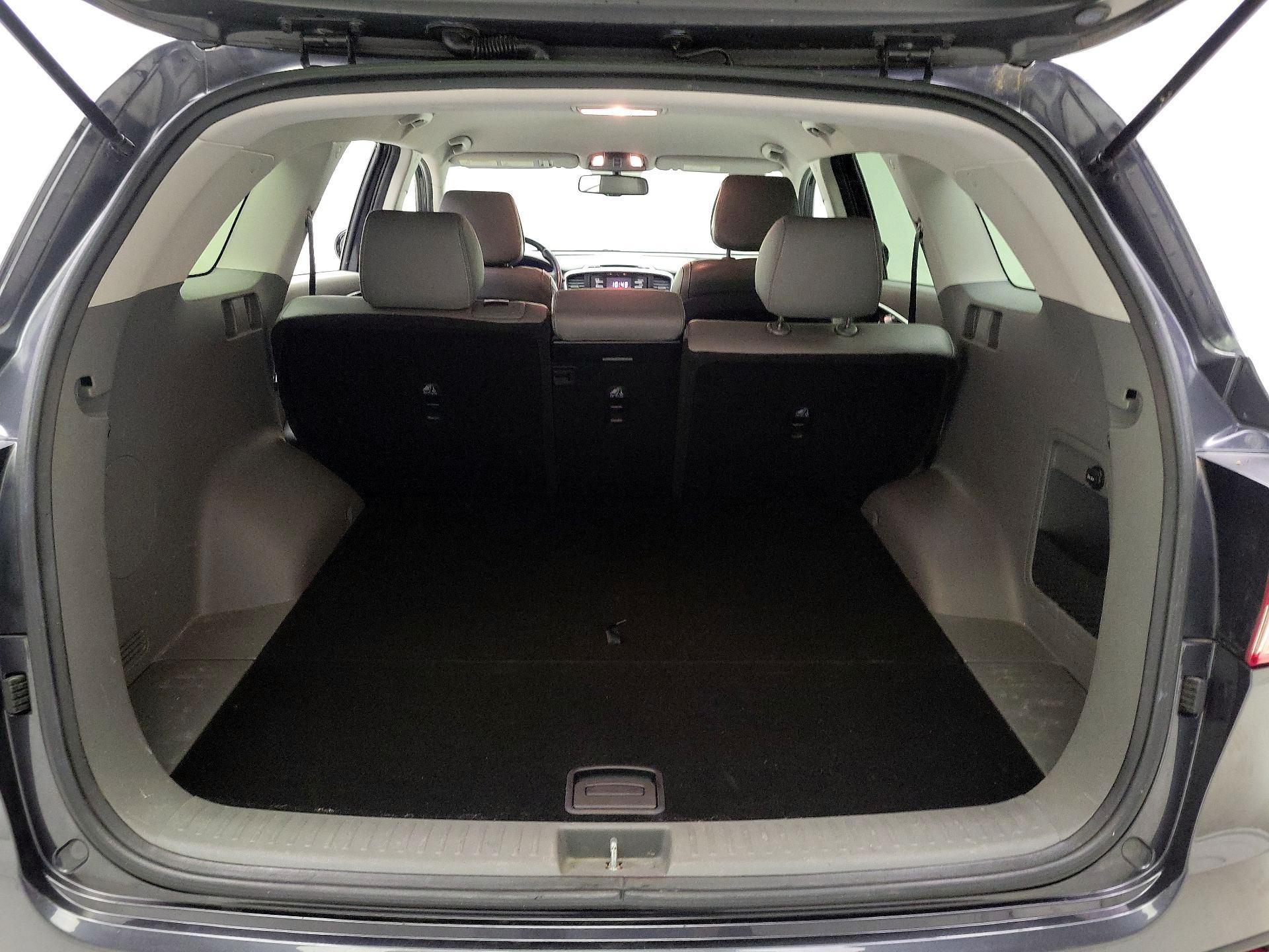 Thumbnail: 2016 Kia Sorento - 20