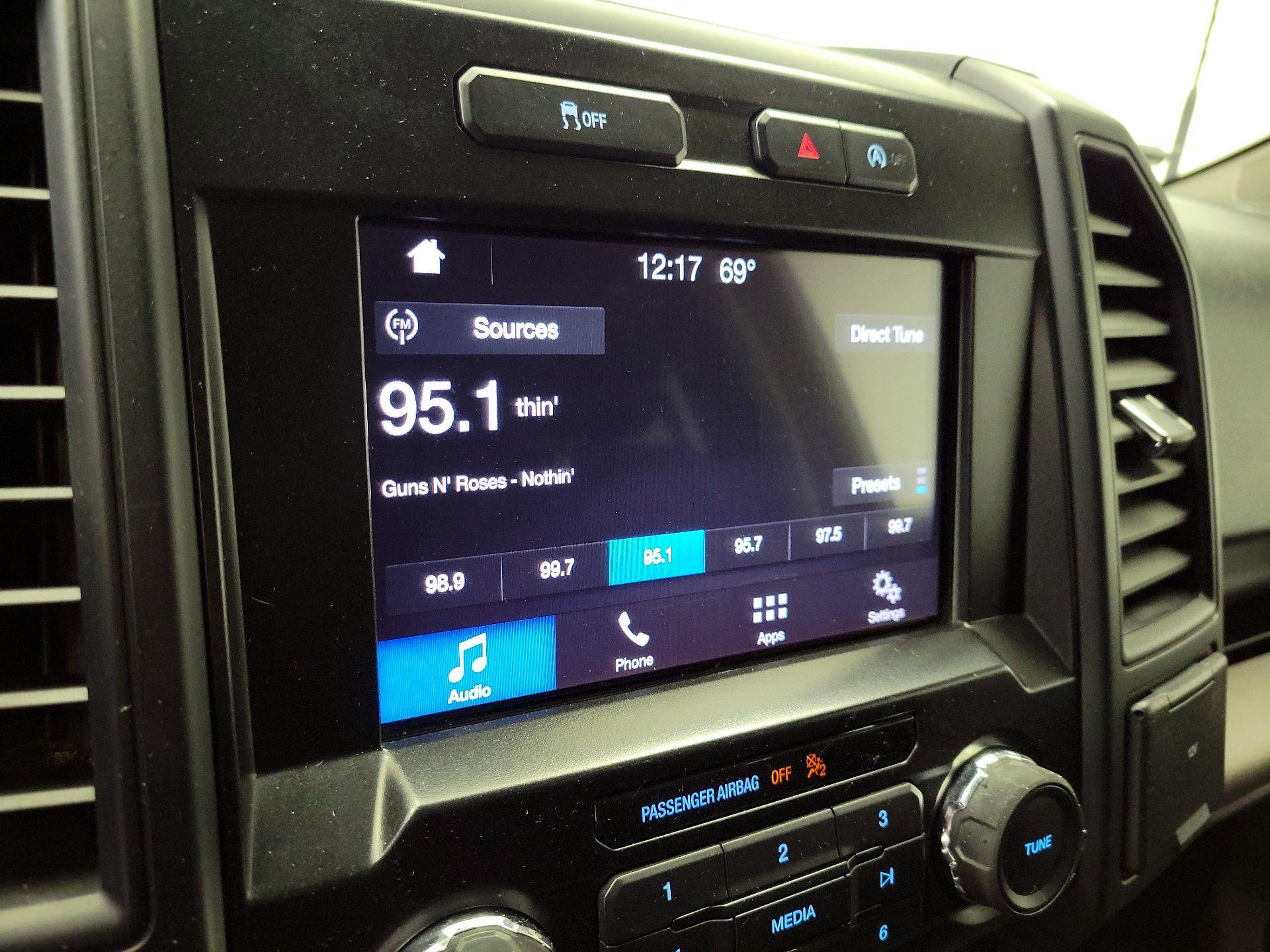 Thumbnail: 2018 Ford F-150 - 15