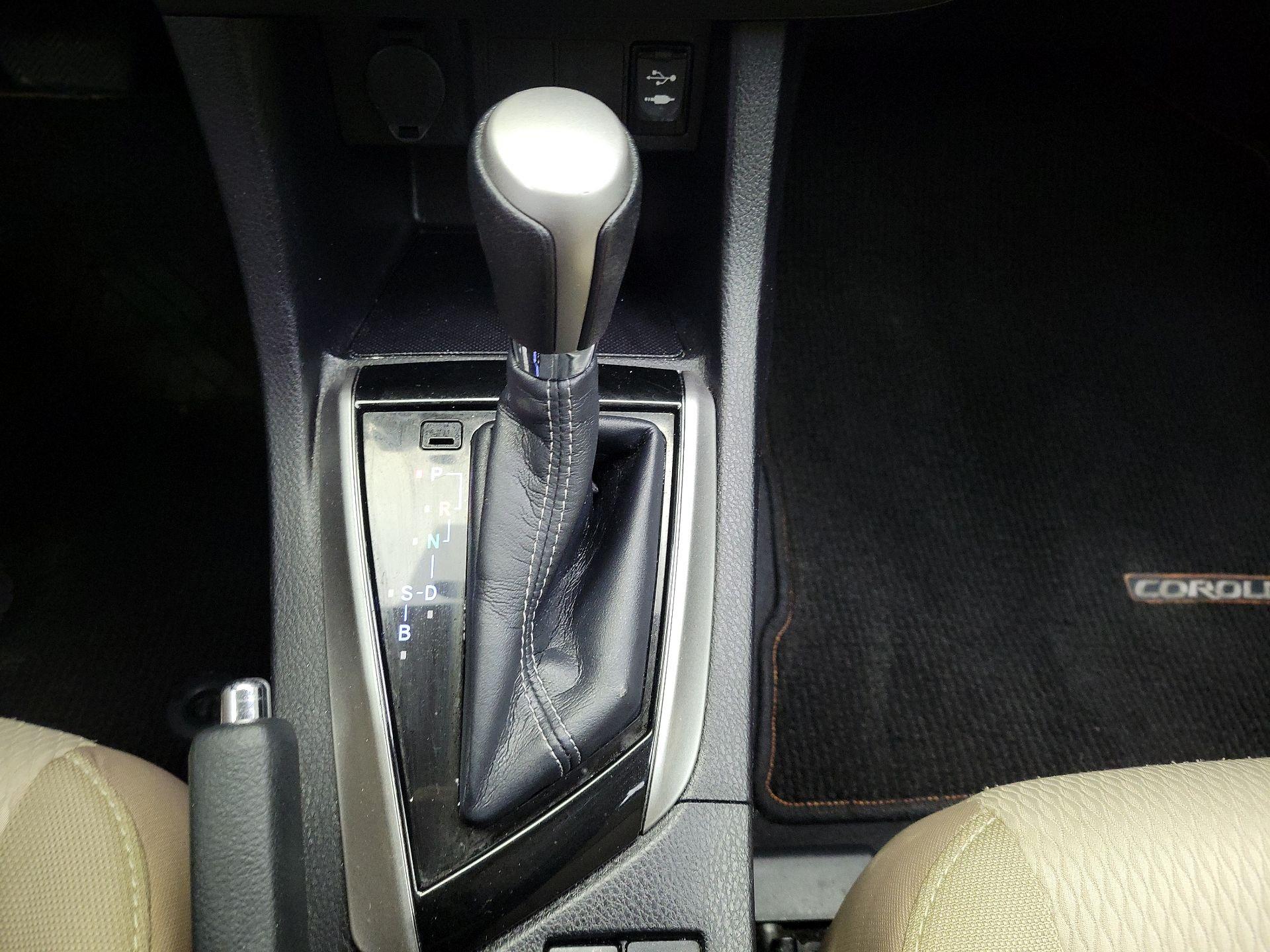 Thumbnail: 2016 Toyota Corolla - 17