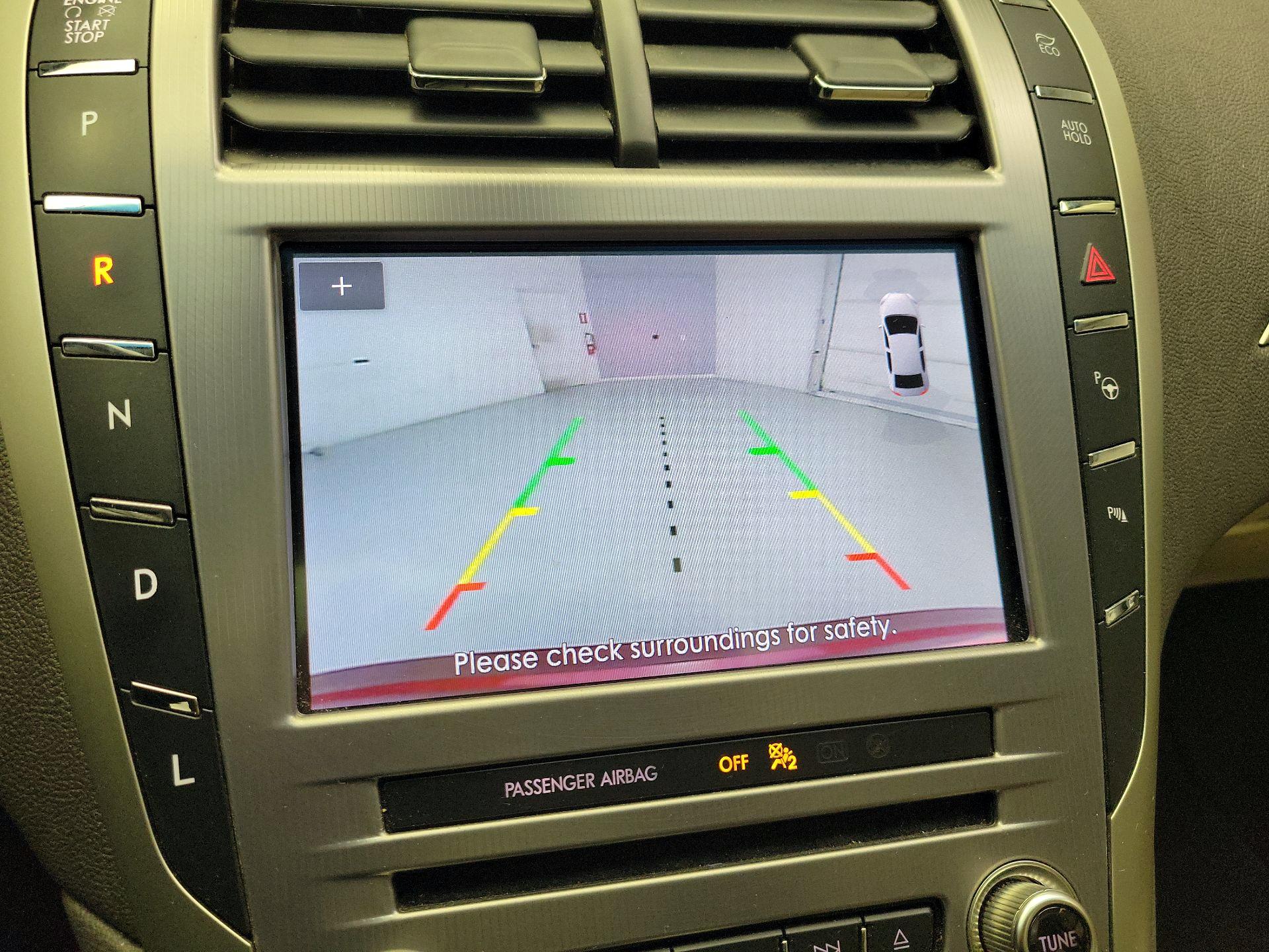 Thumbnail: 2019 Lincoln MKZ - 15