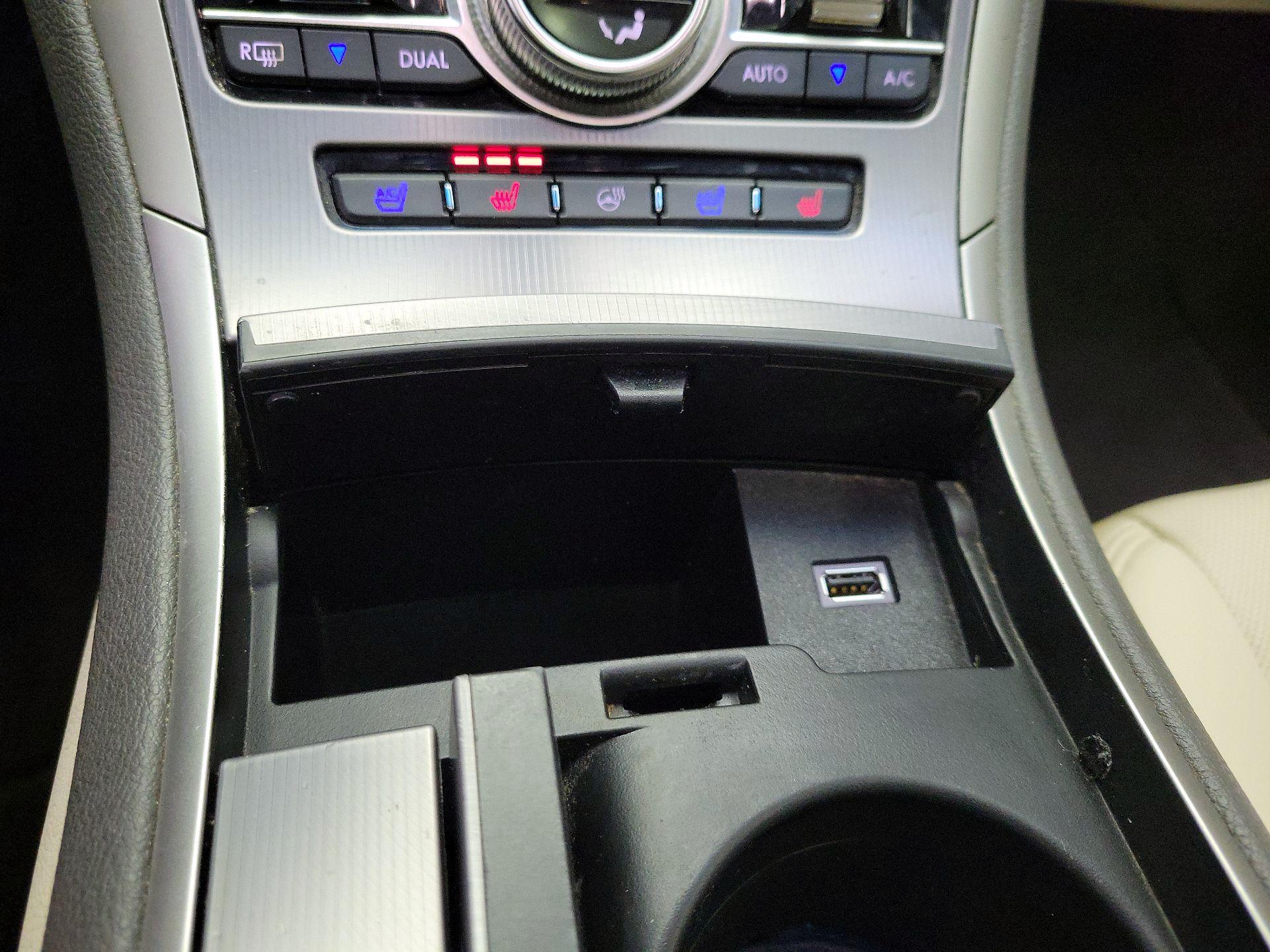 Thumbnail: 2019 Lincoln MKZ - 19