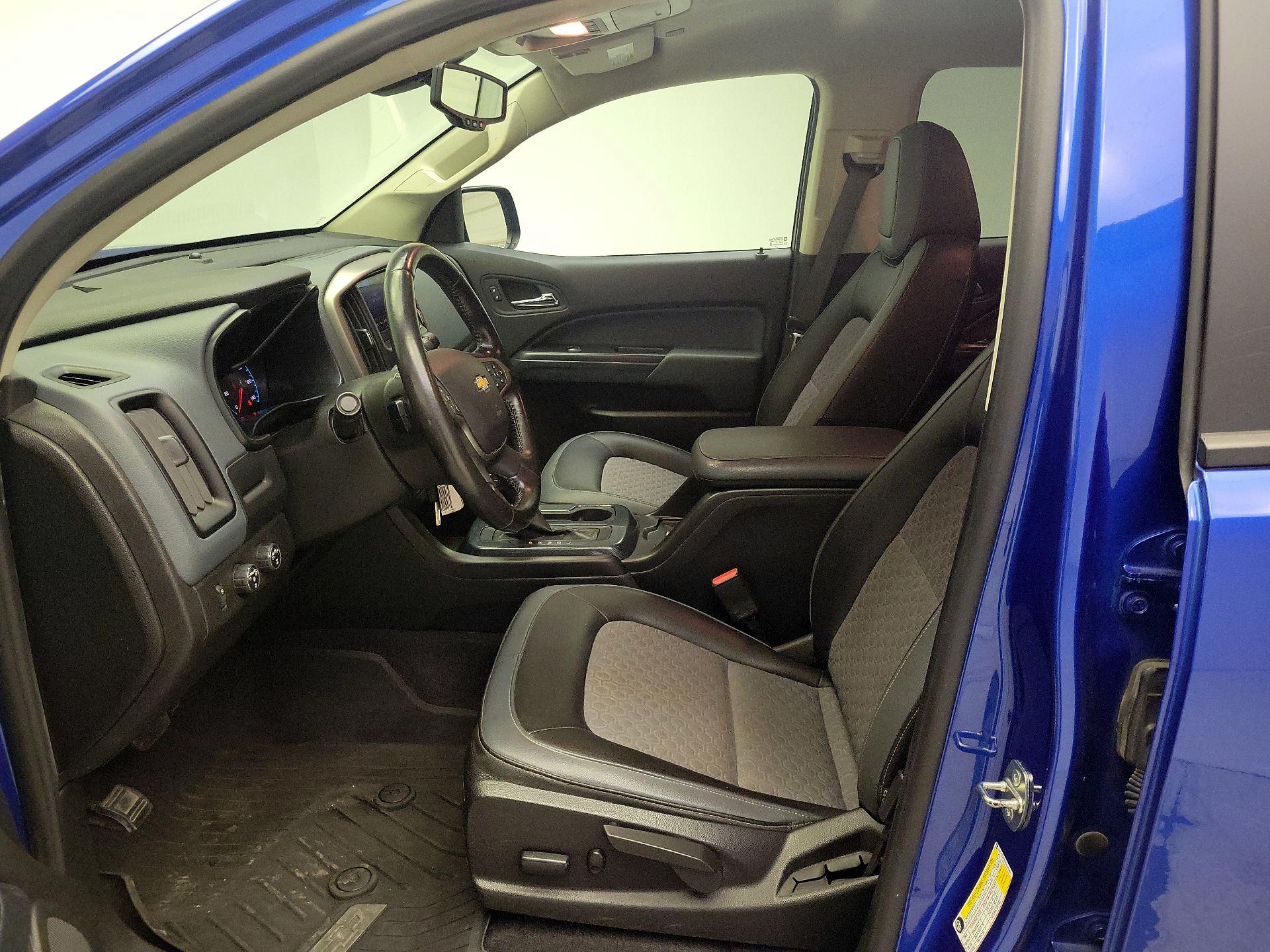 Thumbnail: 2020 Chevrolet Colorado - 11