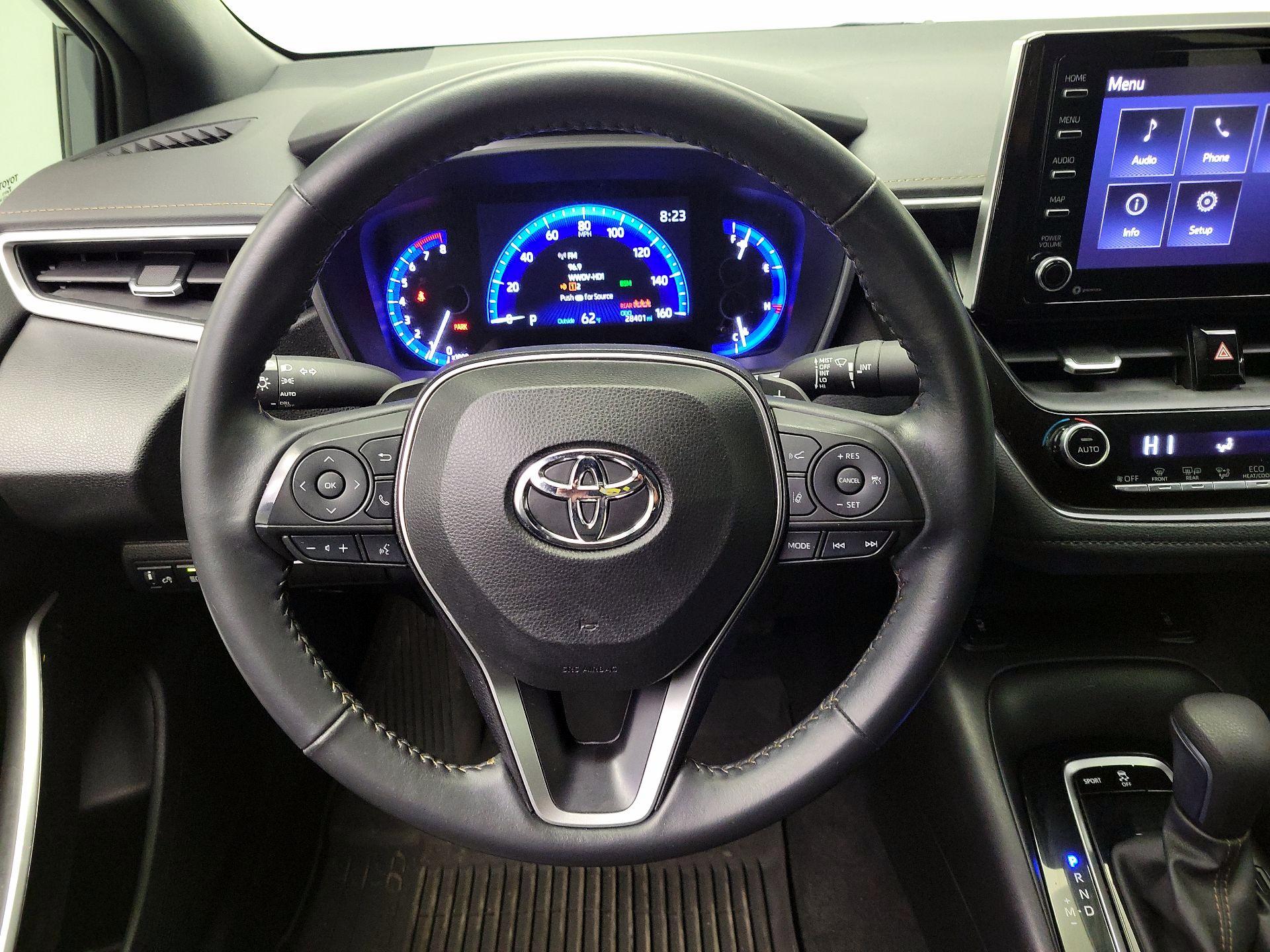 Thumbnail: 2022 Toyota Corolla - 10