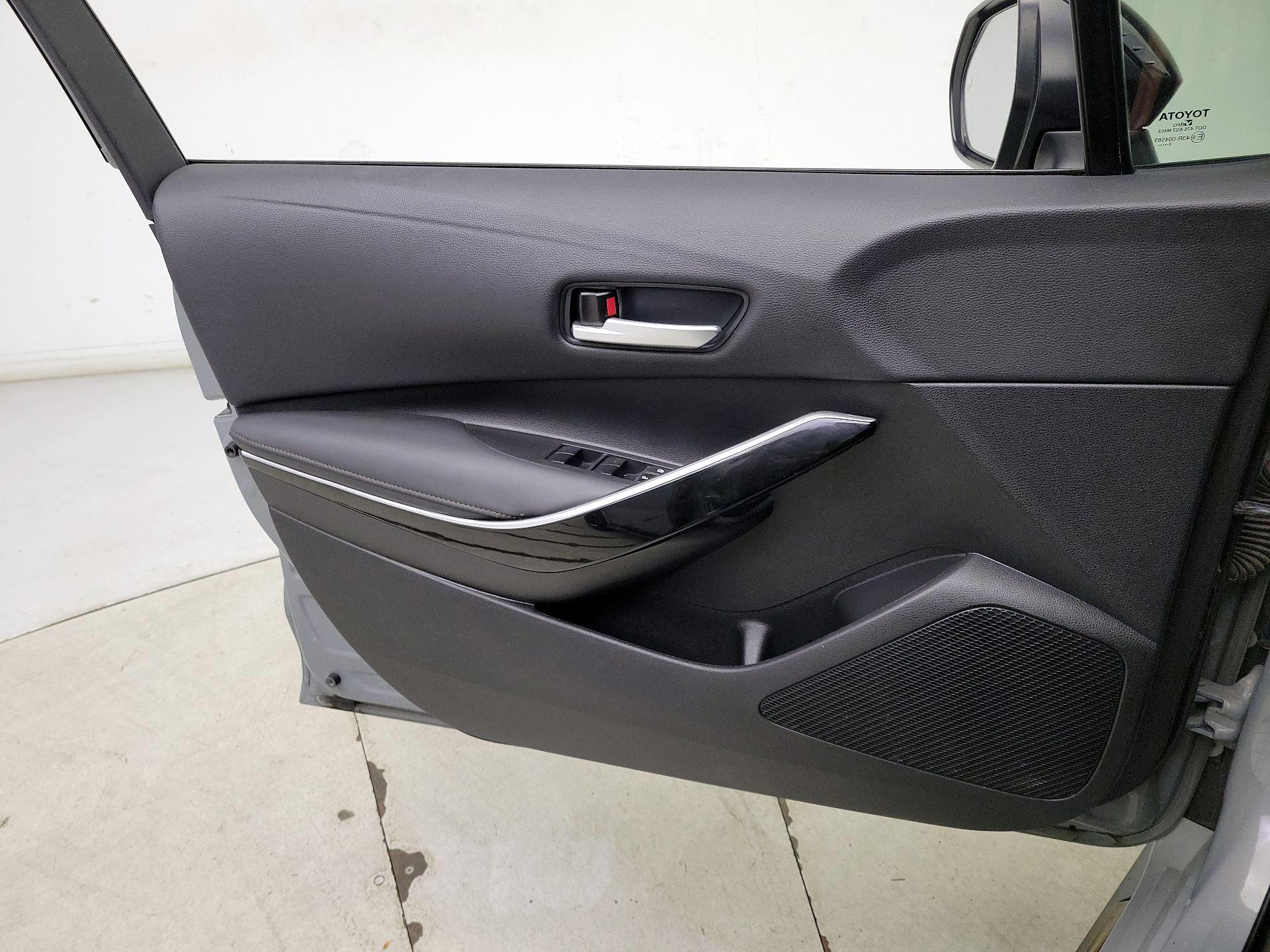 Thumbnail: 2022 Toyota Corolla - 12