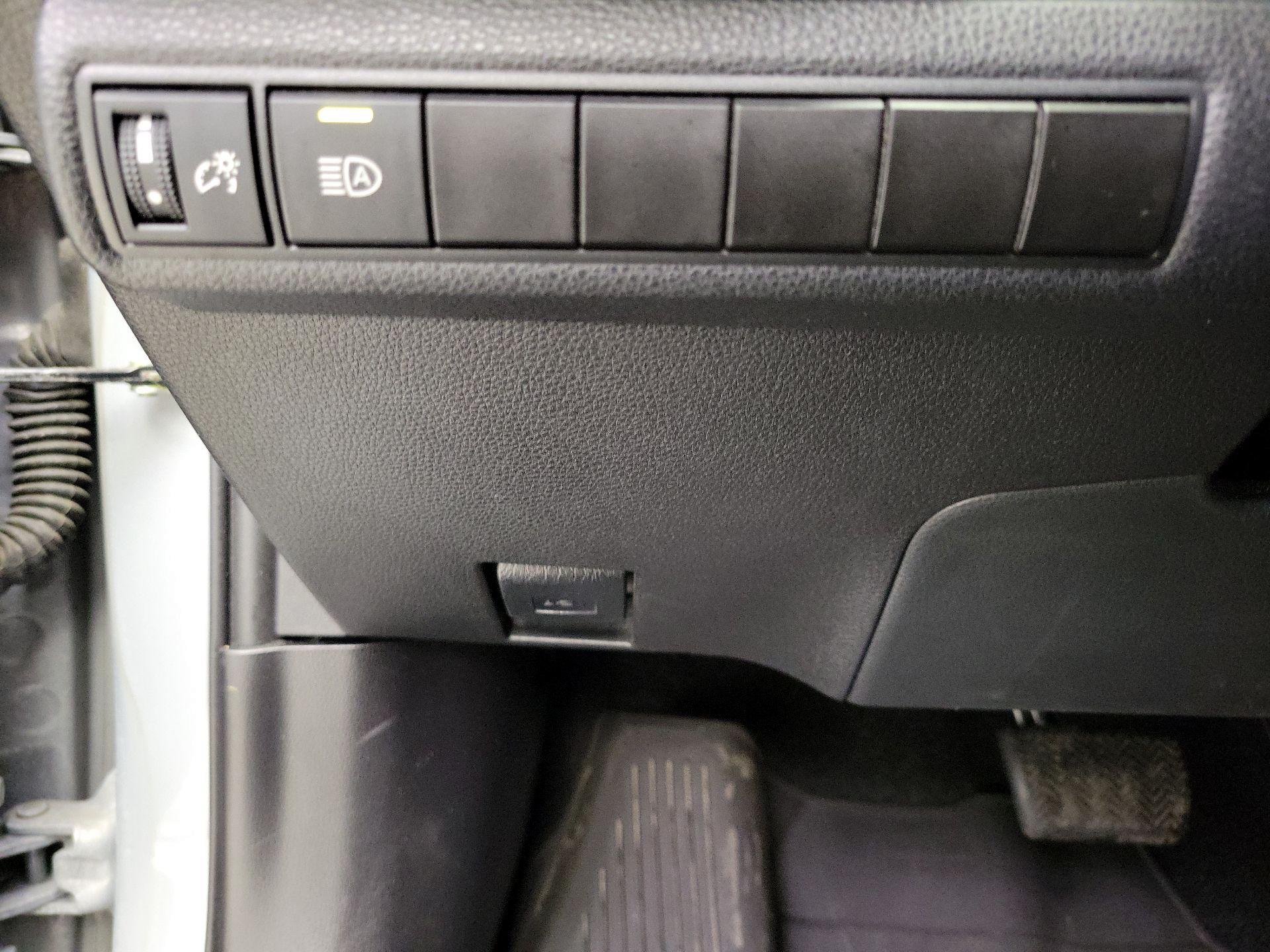 Thumbnail: 2022 Toyota Corolla - 13