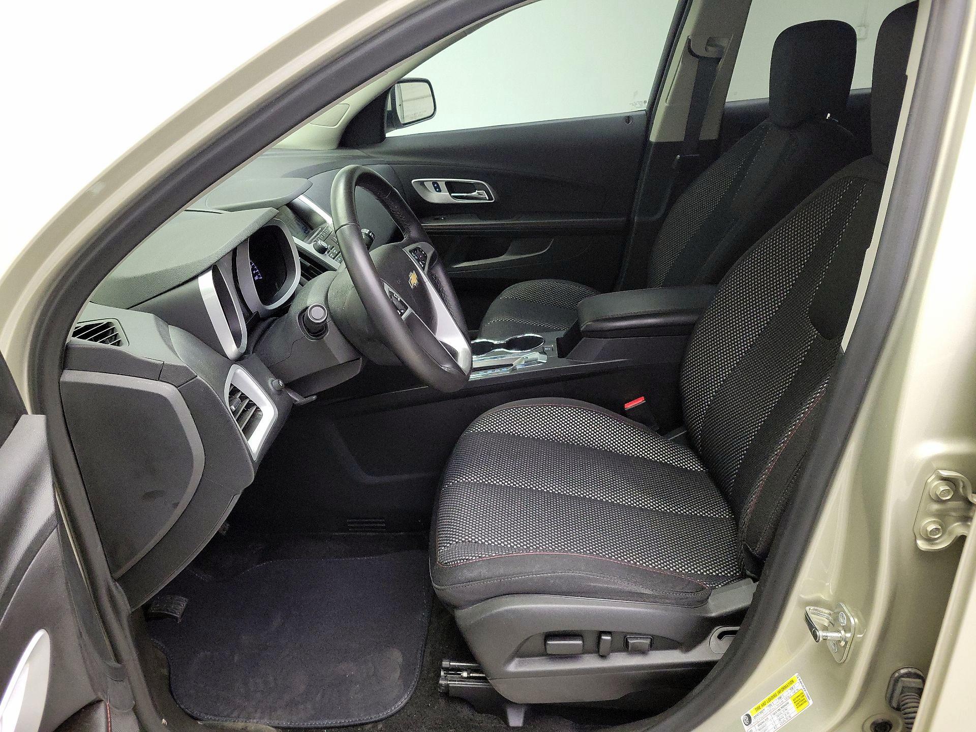 Thumbnail: 2015 Chevrolet Equinox - 11