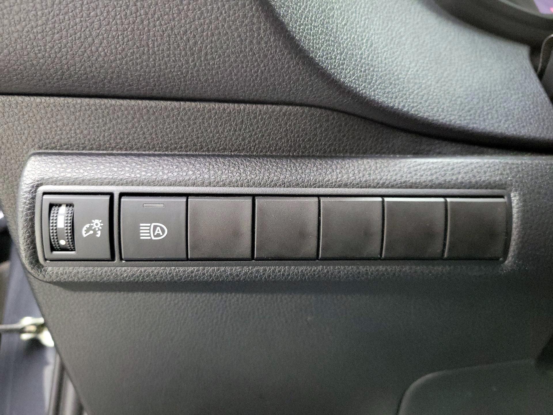 Thumbnail: 2023 Toyota Corolla - 13