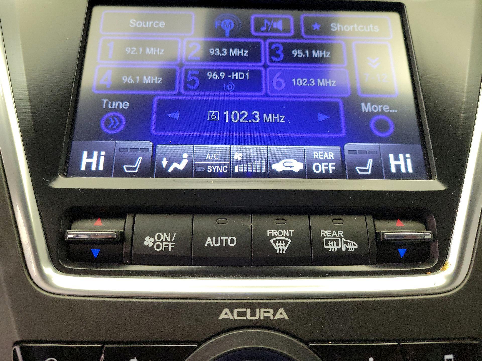 Thumbnail: 2017 Acura MDX - 16