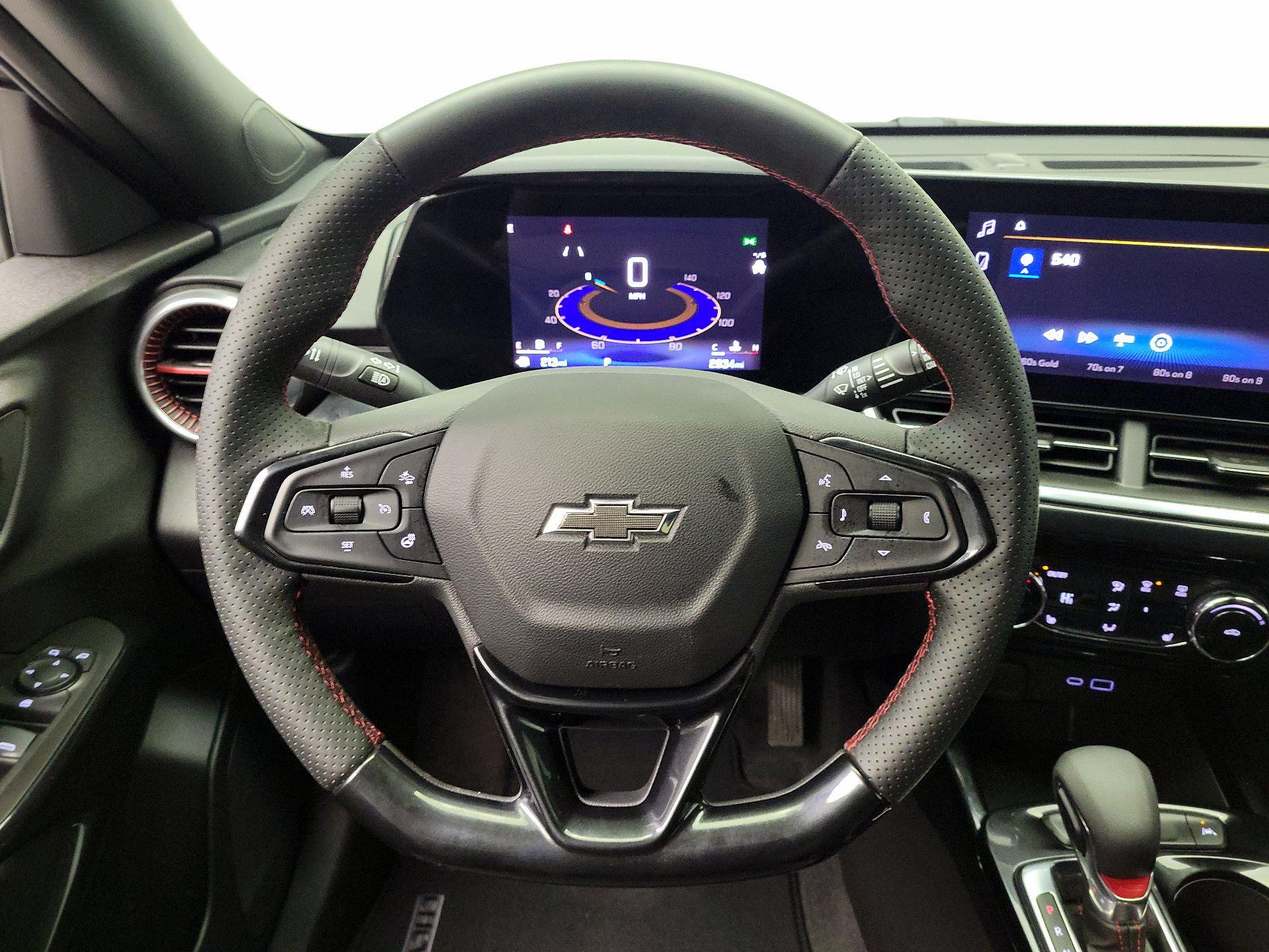 Thumbnail: 2025 Chevrolet Trax - 10