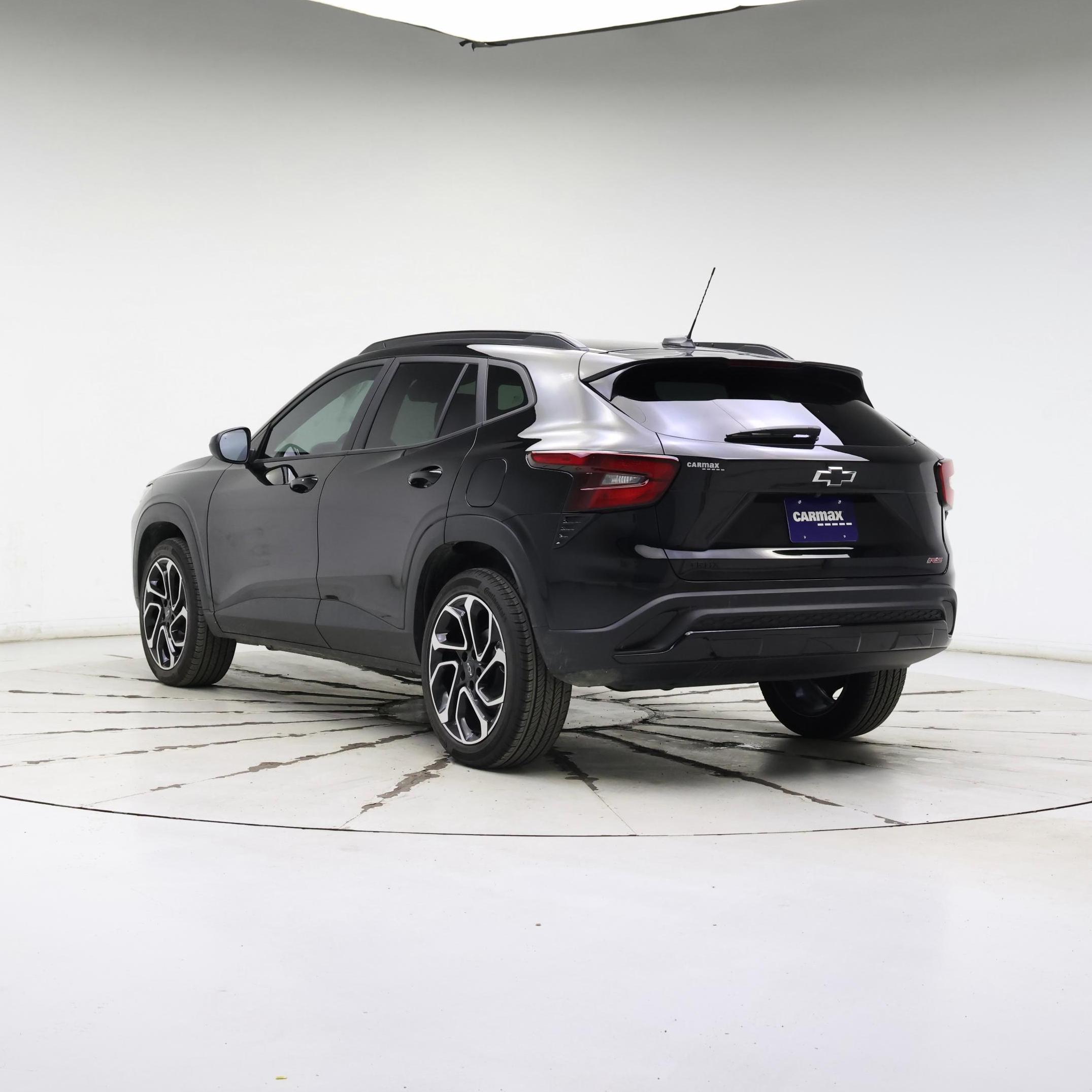 Thumbnail: 2025 Chevrolet Trax - 2