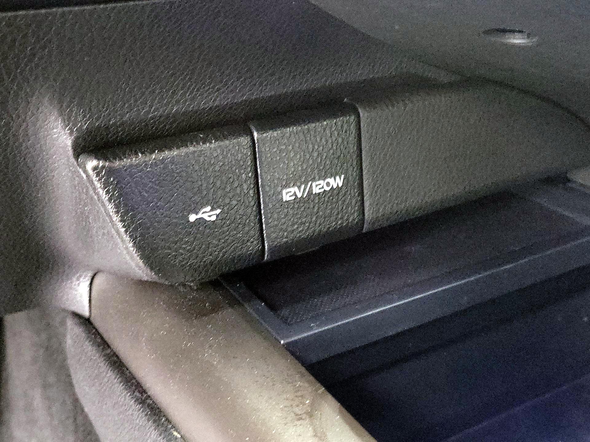 Thumbnail: 2022 Toyota Camry - 19