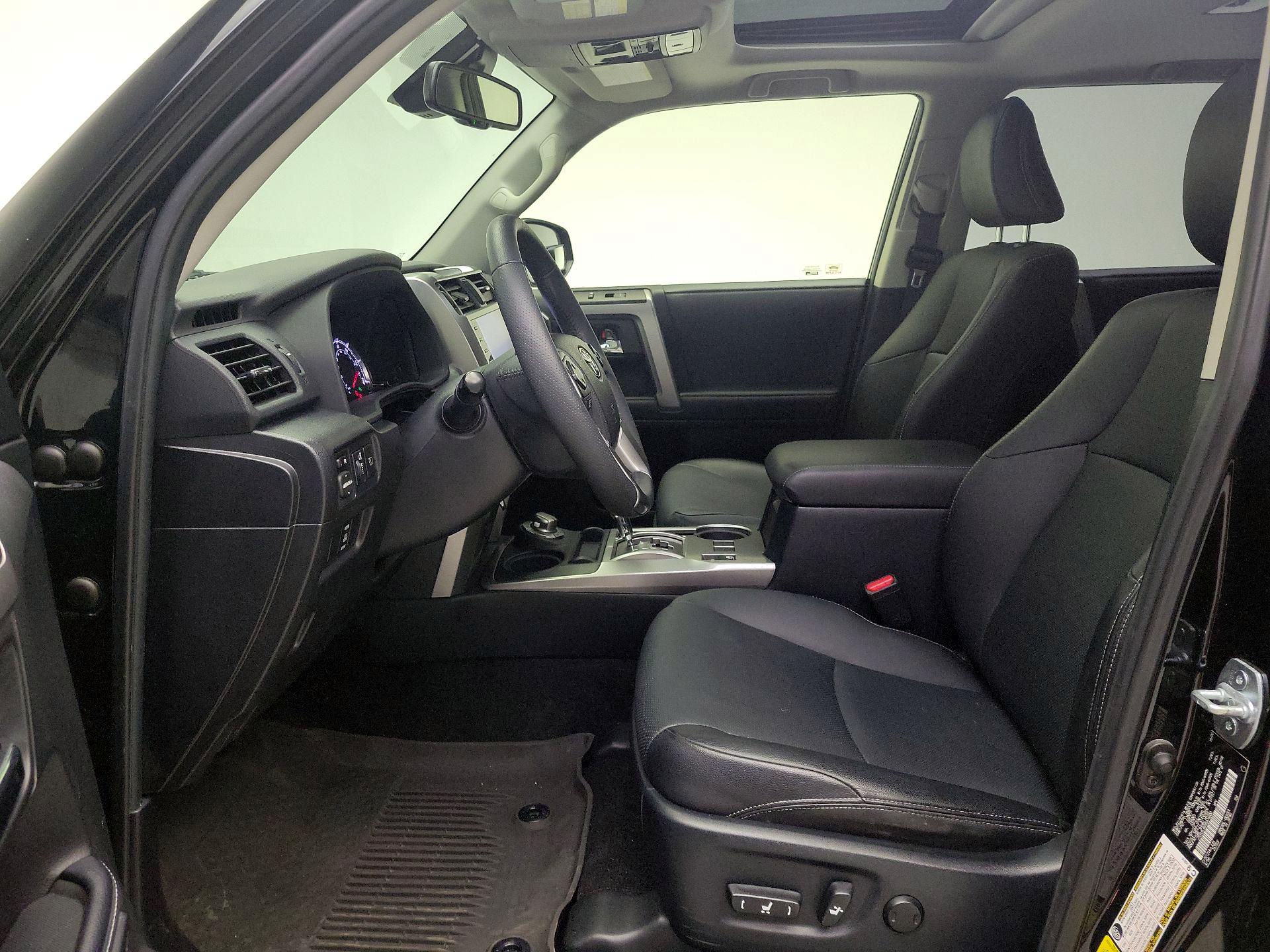 Thumbnail: 2021 Toyota 4Runner - 11