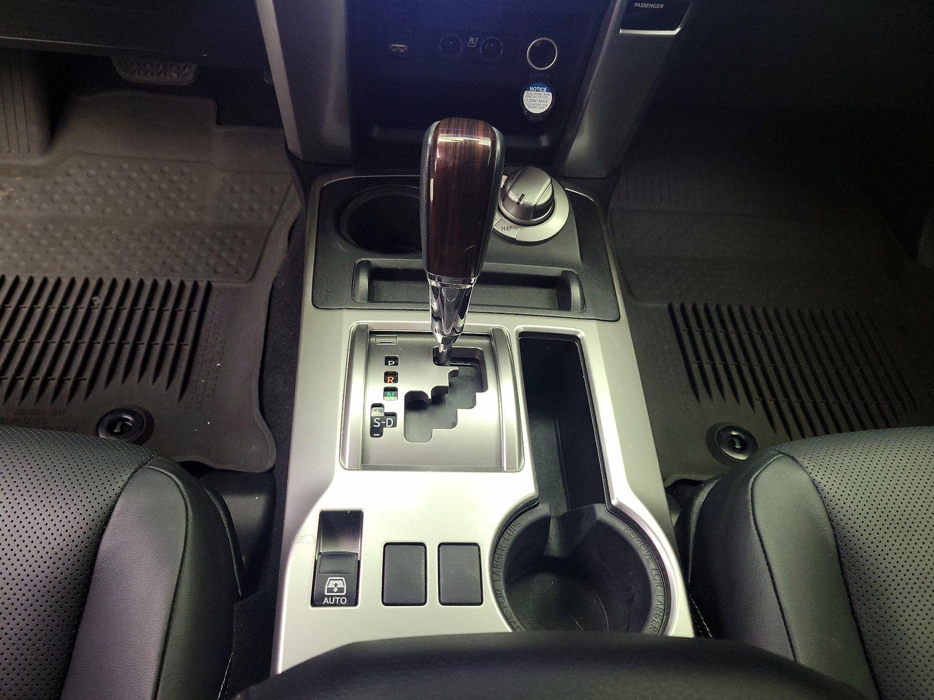 Thumbnail: 2021 Toyota 4Runner - 18