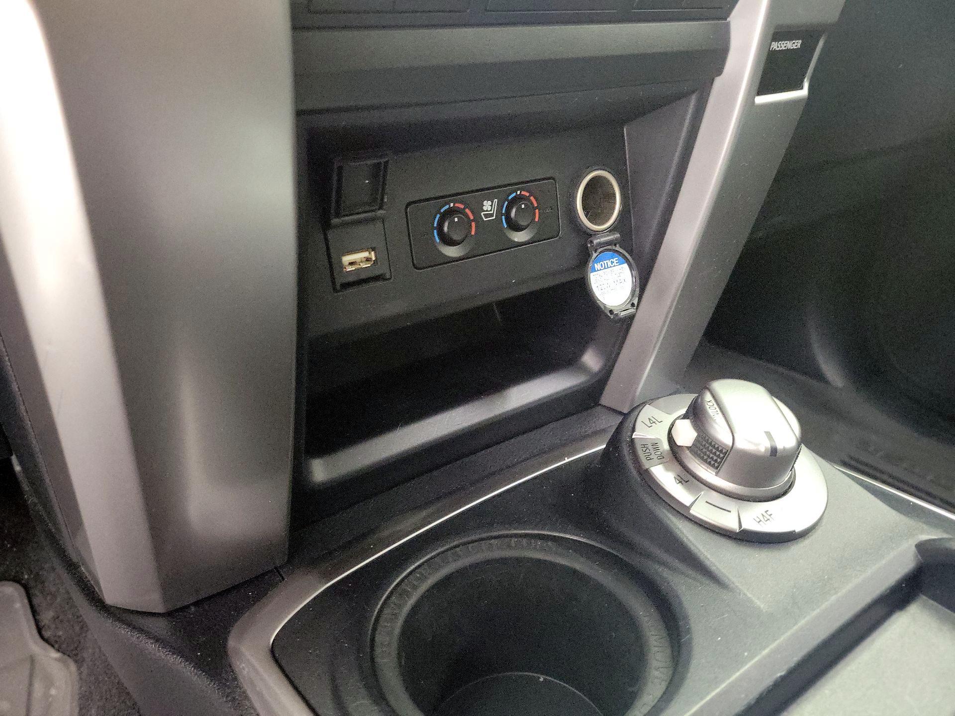 Thumbnail: 2021 Toyota 4Runner - 19