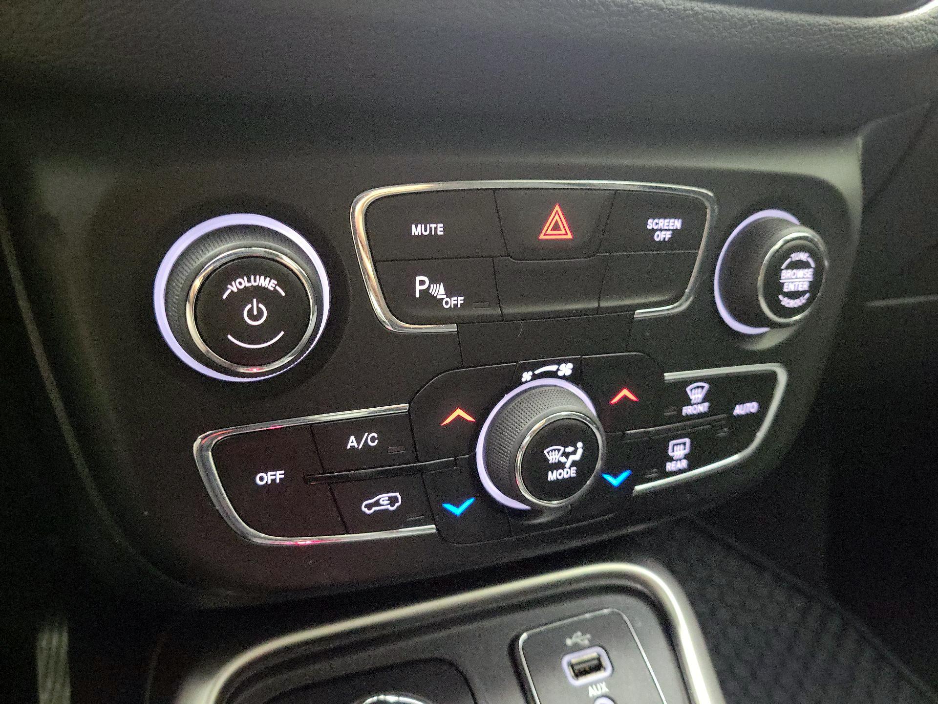 Thumbnail: 2018 Jeep Compass - 16