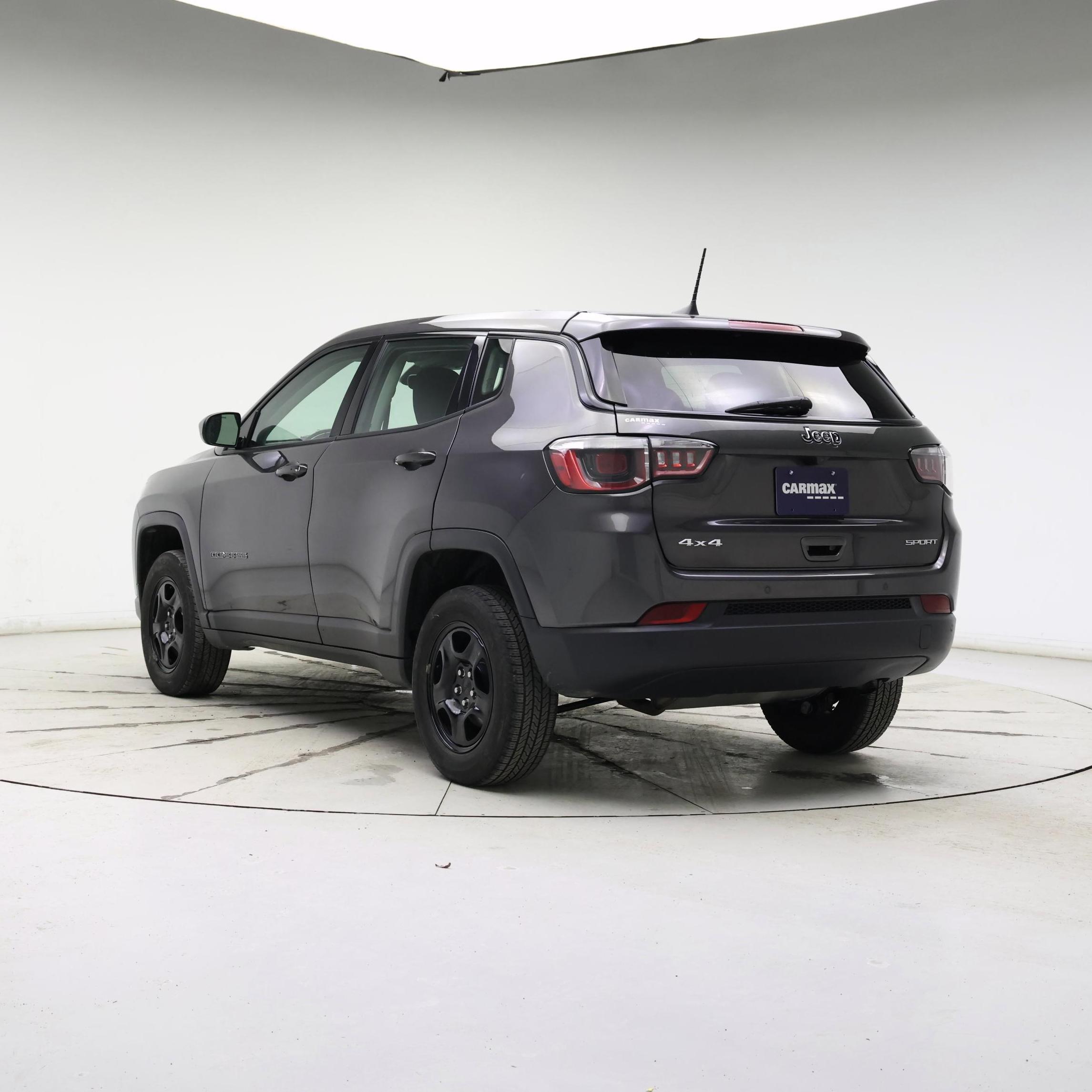 Thumbnail: 2018 Jeep Compass - 2