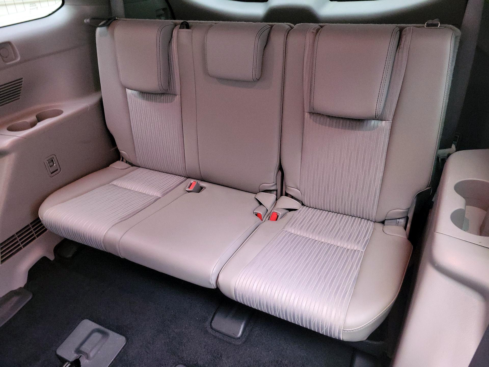 Thumbnail: 2014 Toyota Highlander - 20