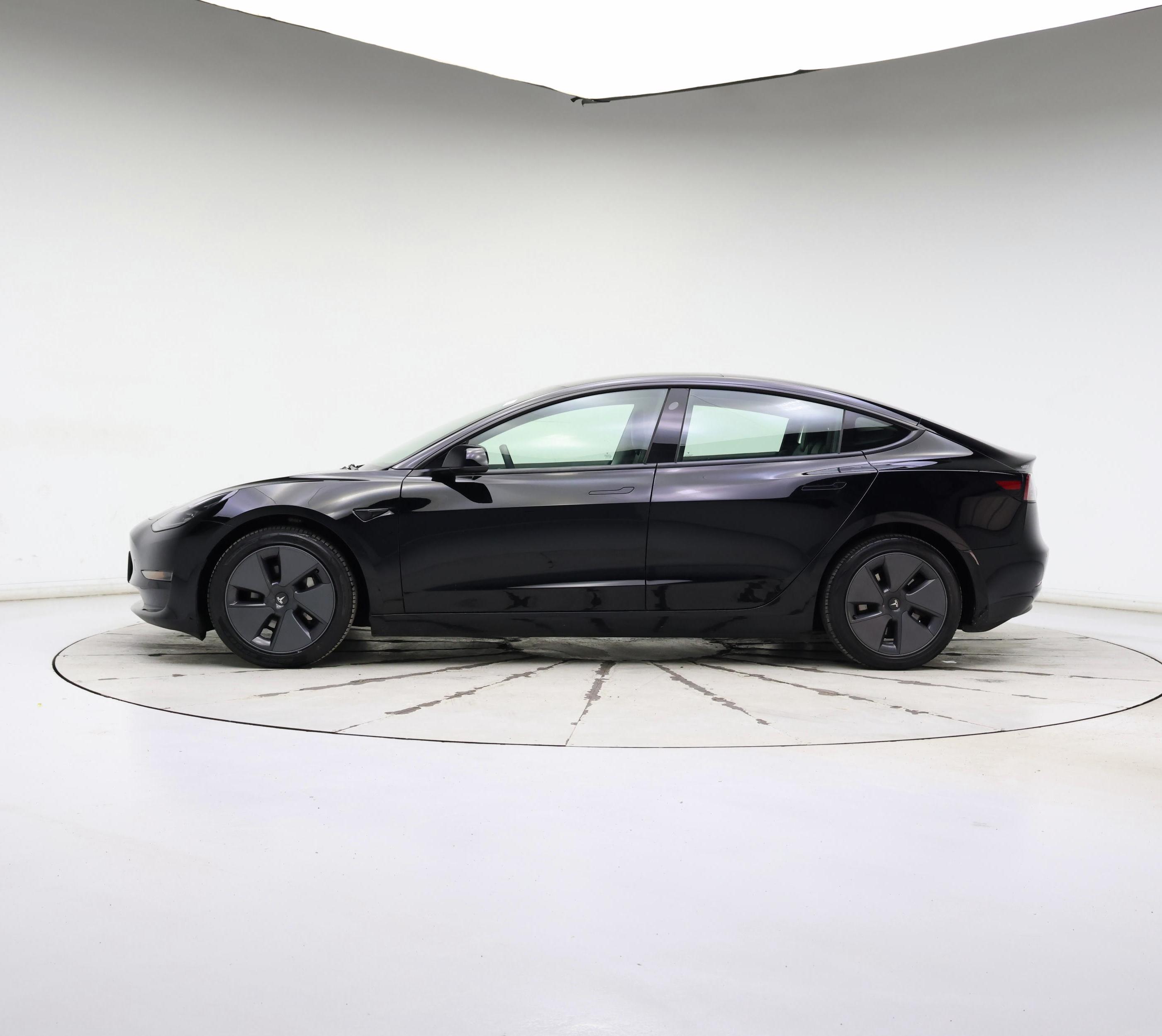 Thumbnail: 2022 Tesla Model 3 - 3