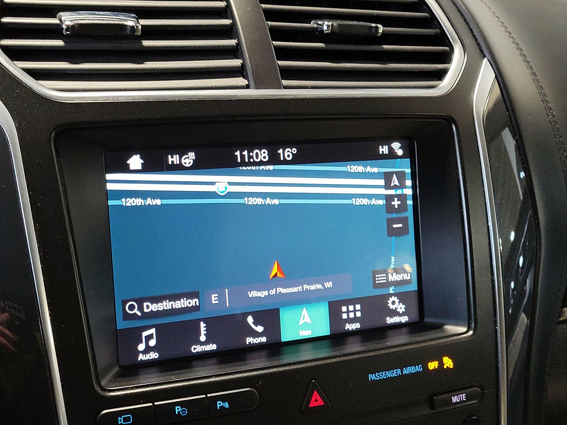 Thumbnail: 2019 Ford Explorer - 12