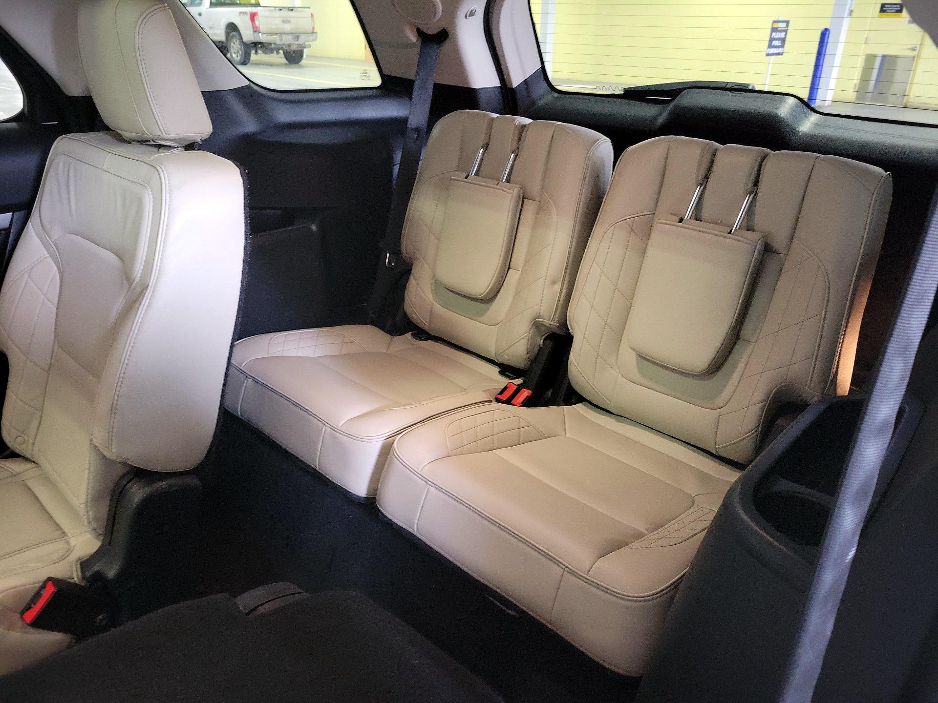 Thumbnail: 2019 Ford Explorer - 20