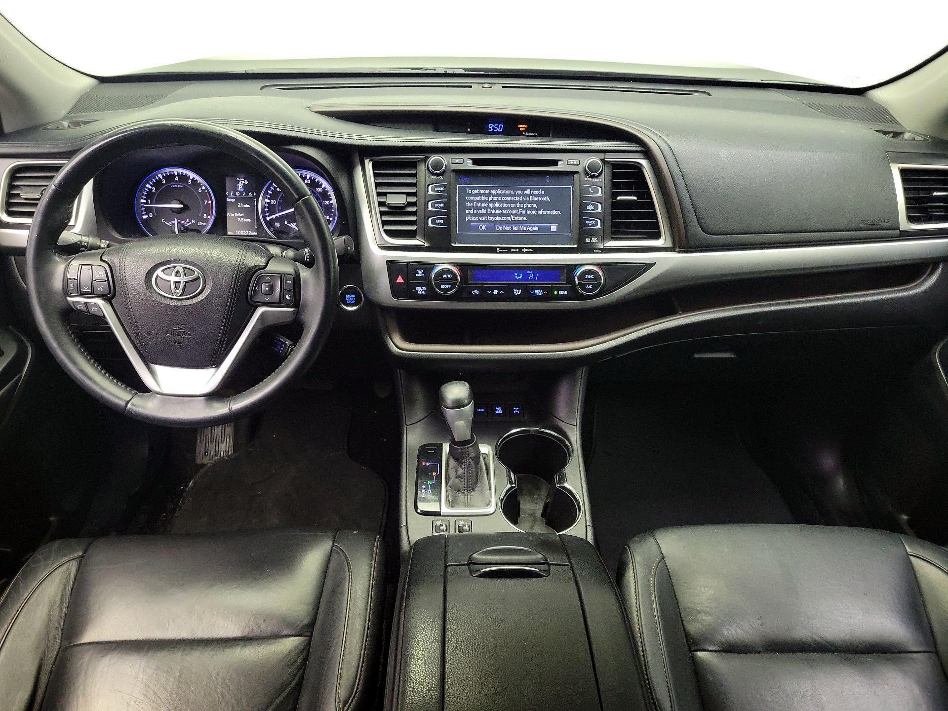 Thumbnail: 2016 Toyota Highlander - 9