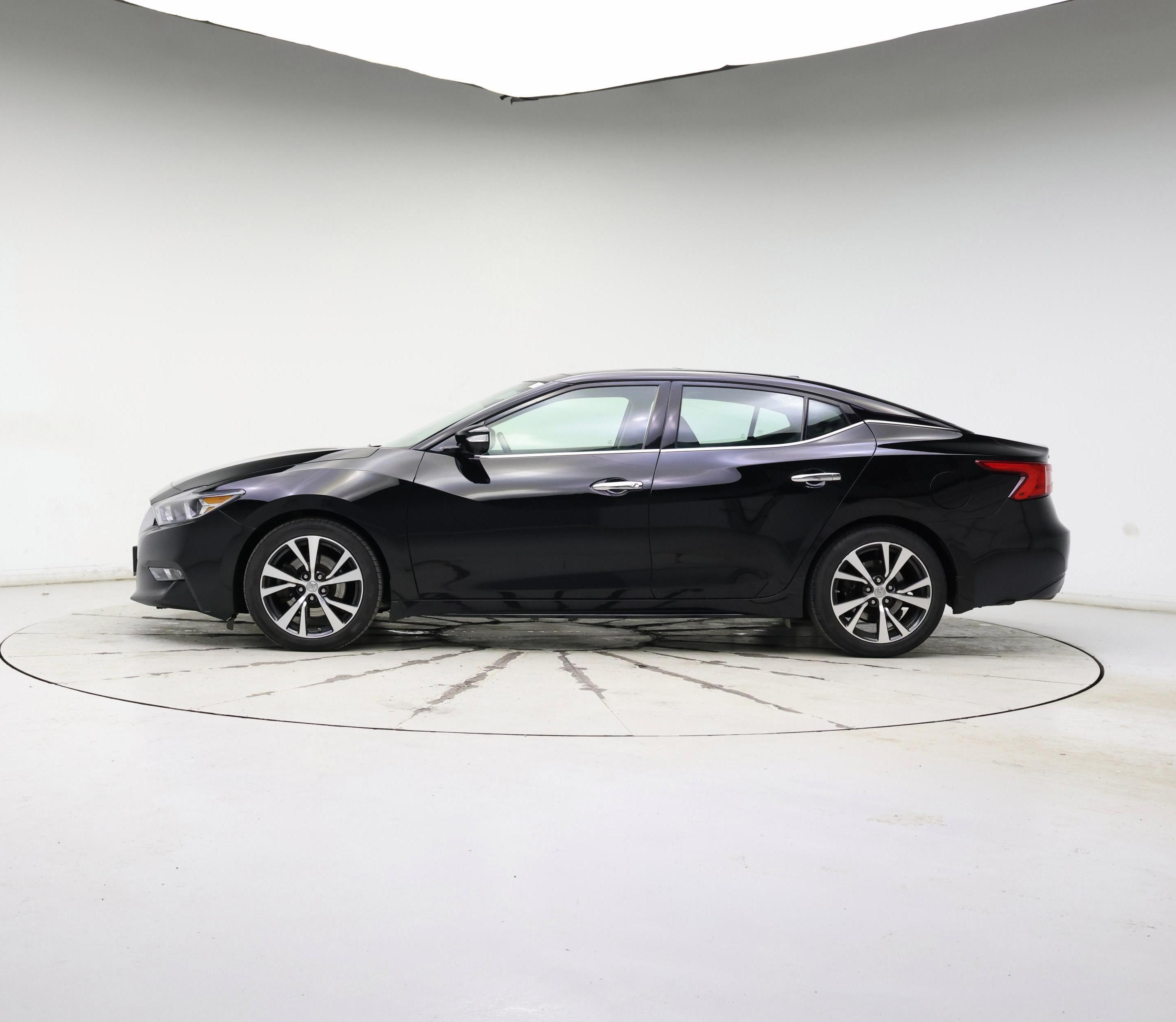 Thumbnail: 2016 Nissan Maxima - 3
