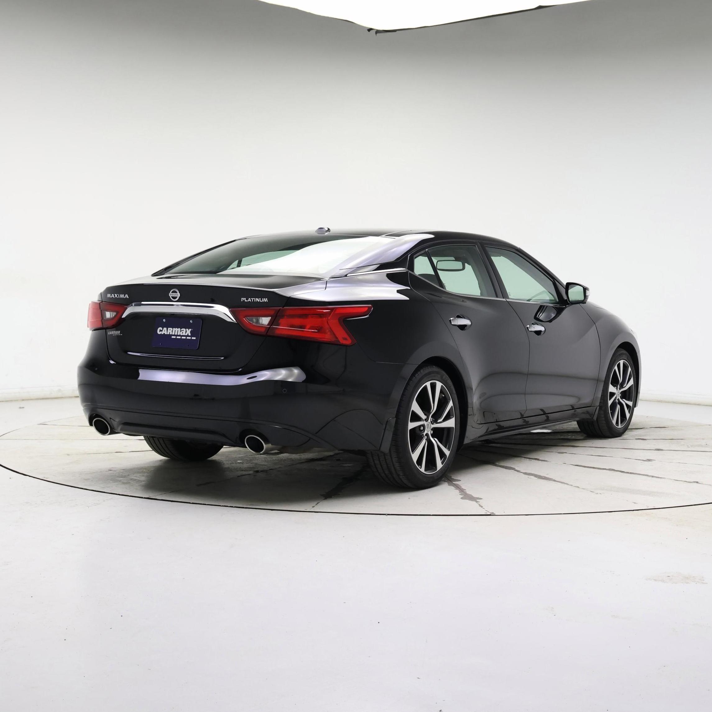 Thumbnail: 2016 Nissan Maxima - 8