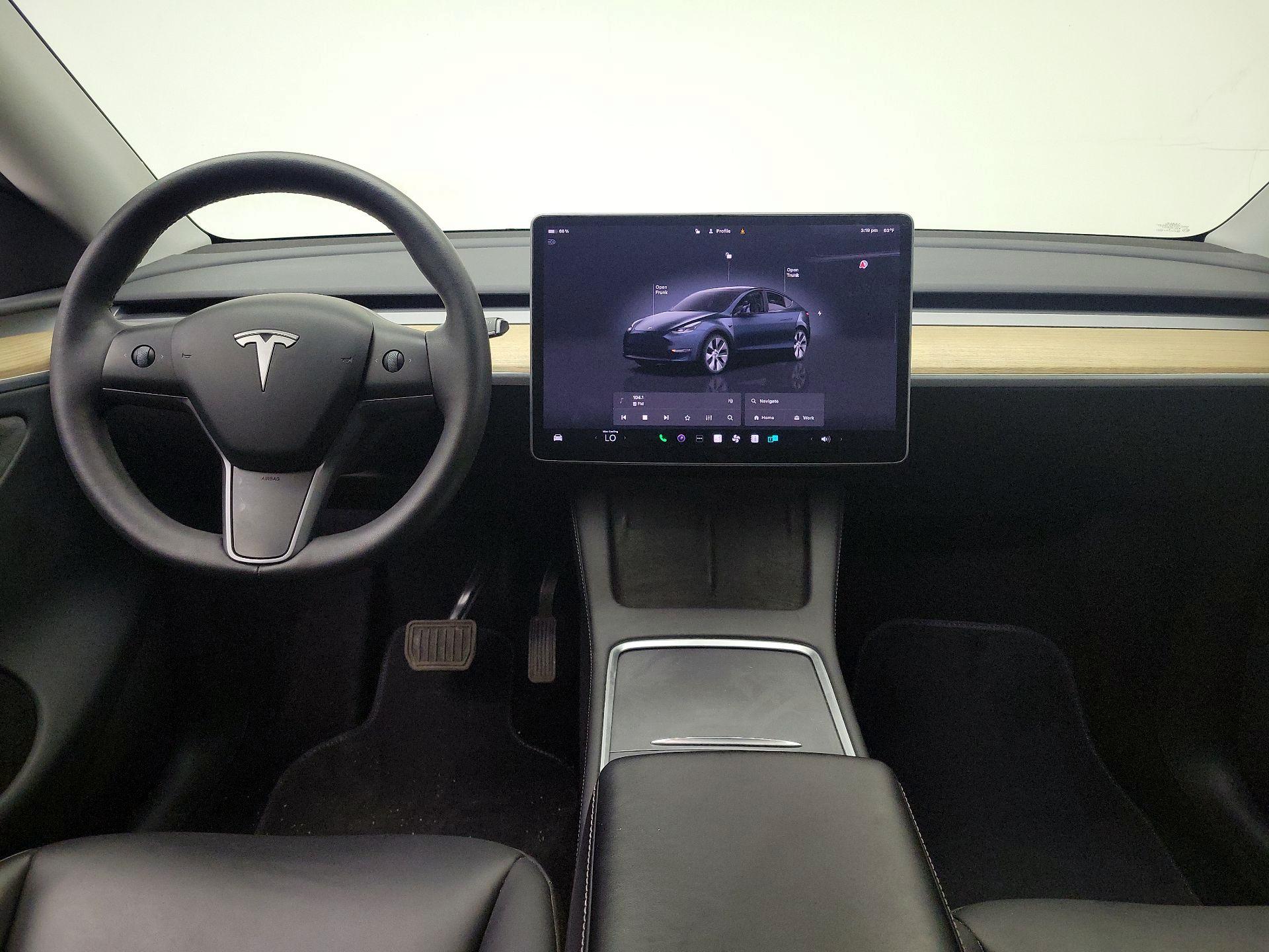 Thumbnail: 2024 Tesla Model Y - 9