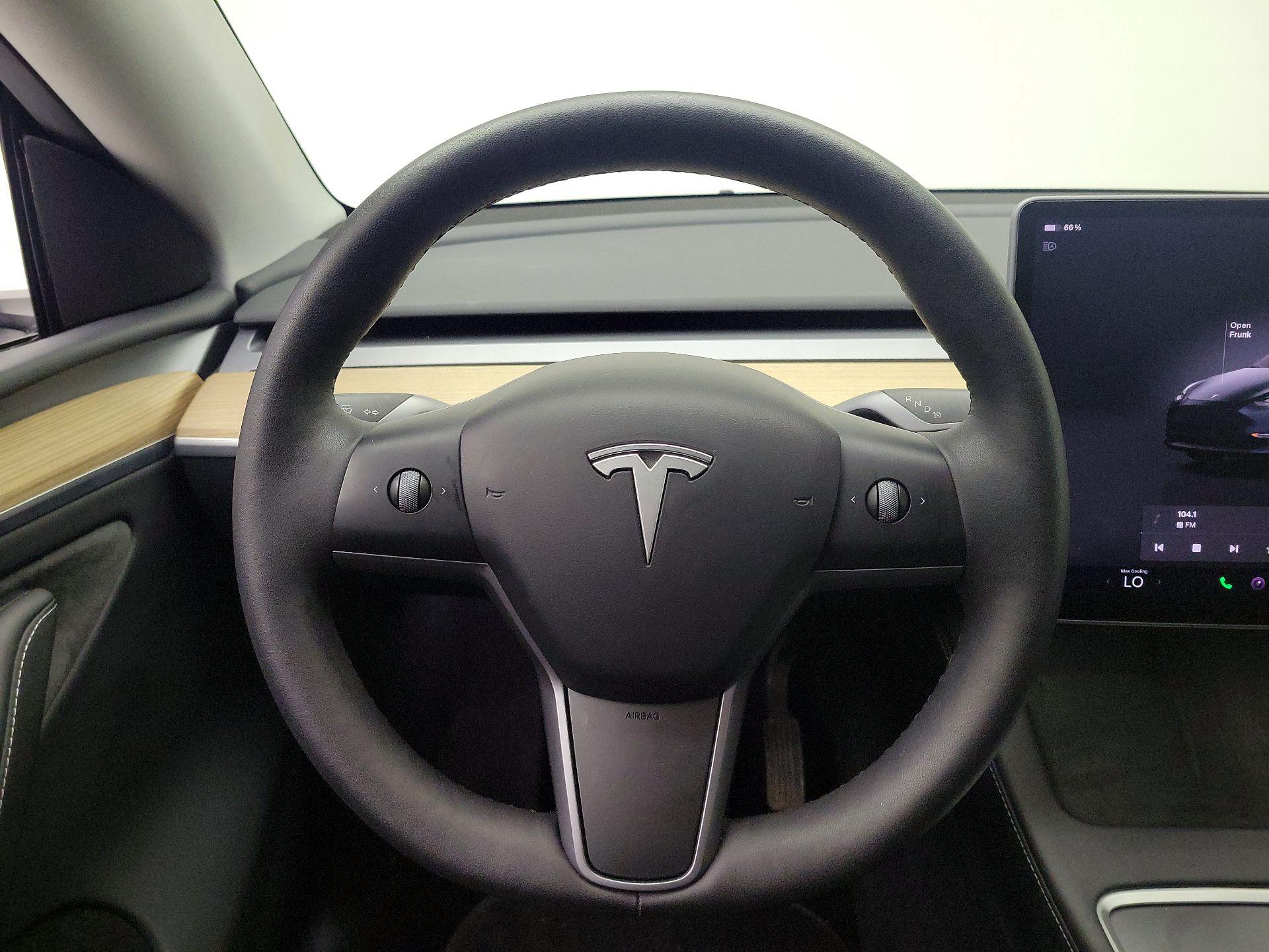 Thumbnail: 2024 Tesla Model Y - 10