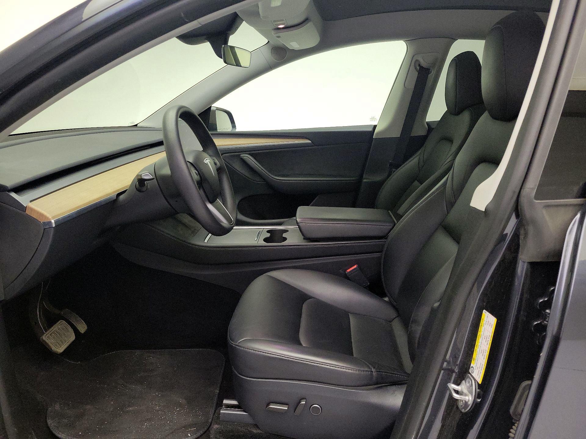 Thumbnail: 2024 Tesla Model Y - 11