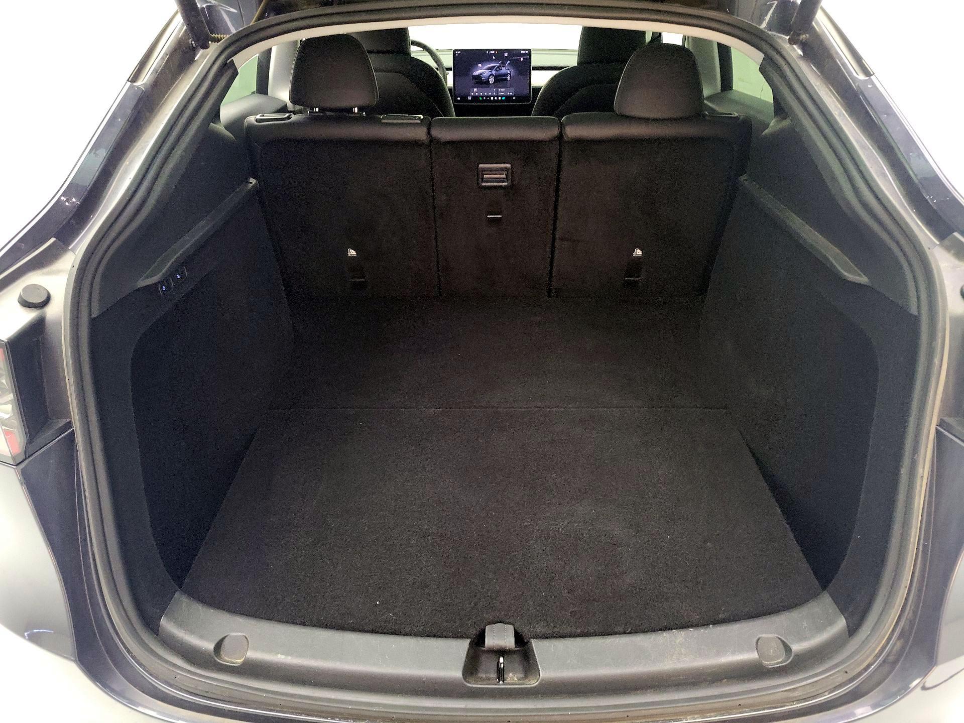 Thumbnail: 2024 Tesla Model Y - 19