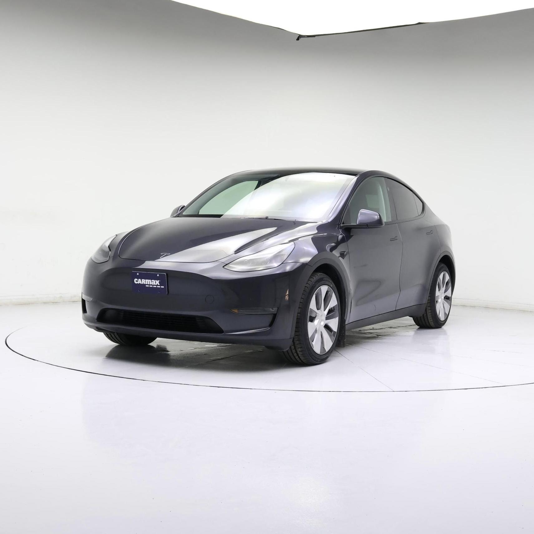 Thumbnail: 2024 Tesla Model Y - 4