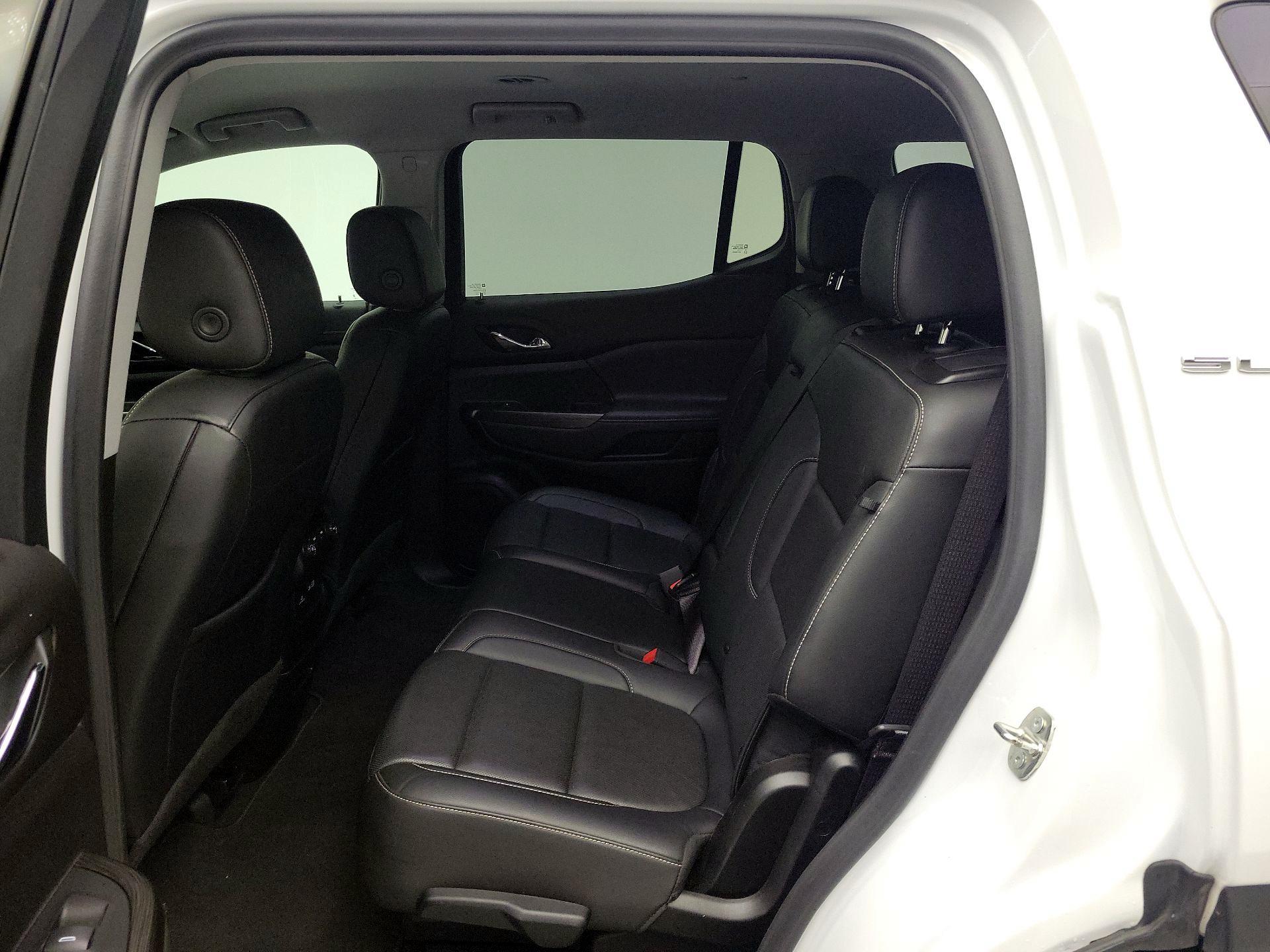 Thumbnail: 2023 GMC Acadia - 19