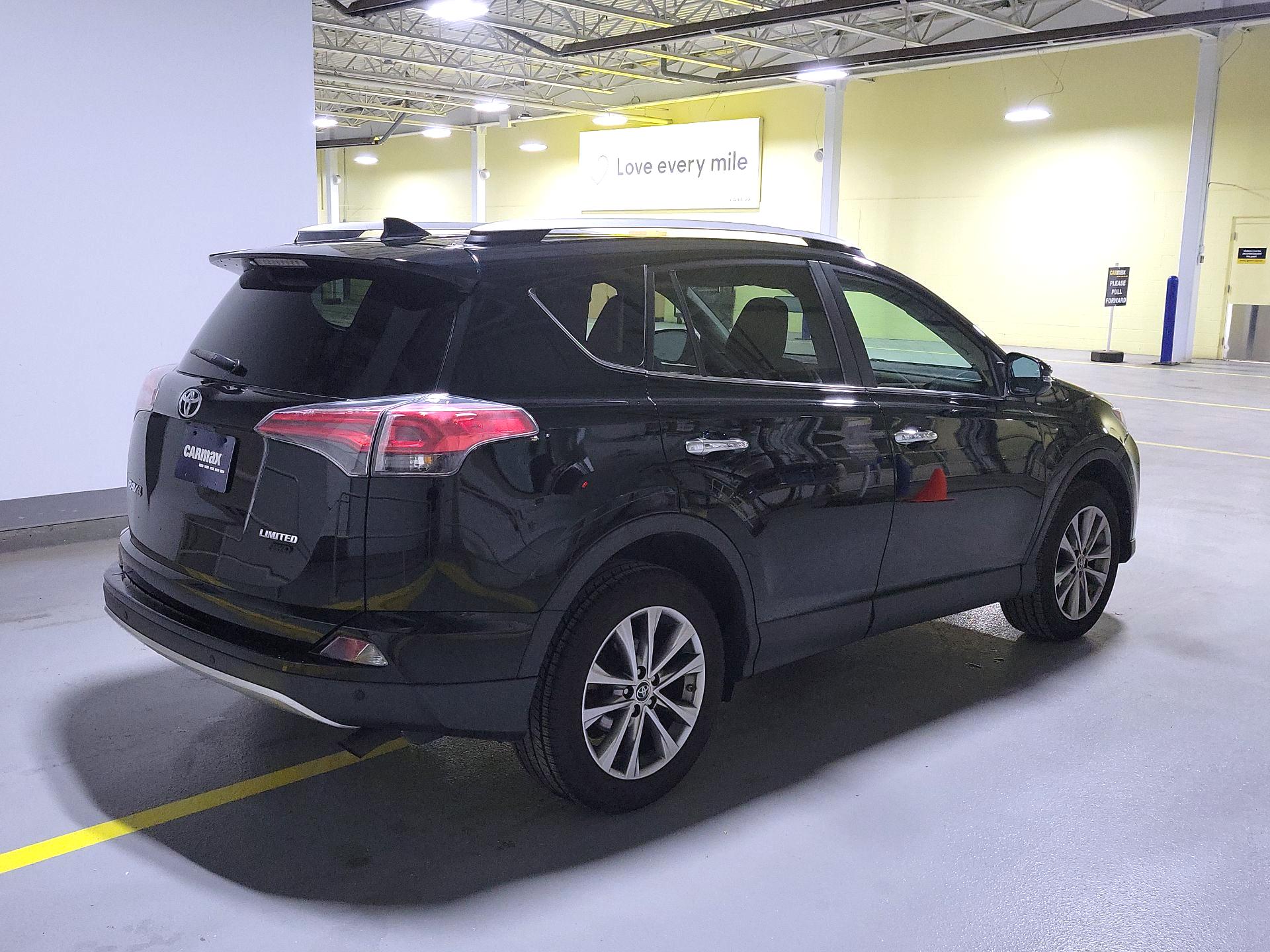 Thumbnail: 2016 Toyota RAV4 - 5