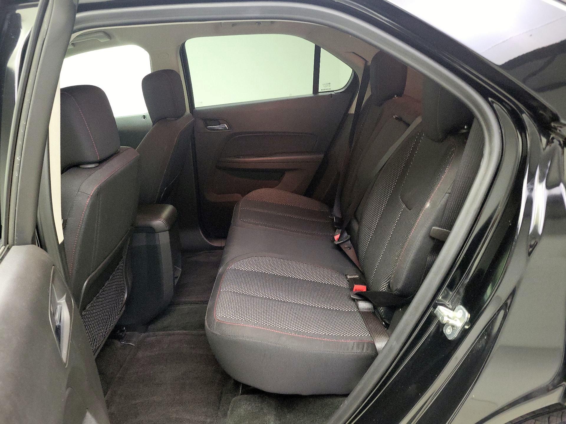 Thumbnail: 2016 Chevrolet Equinox - 18