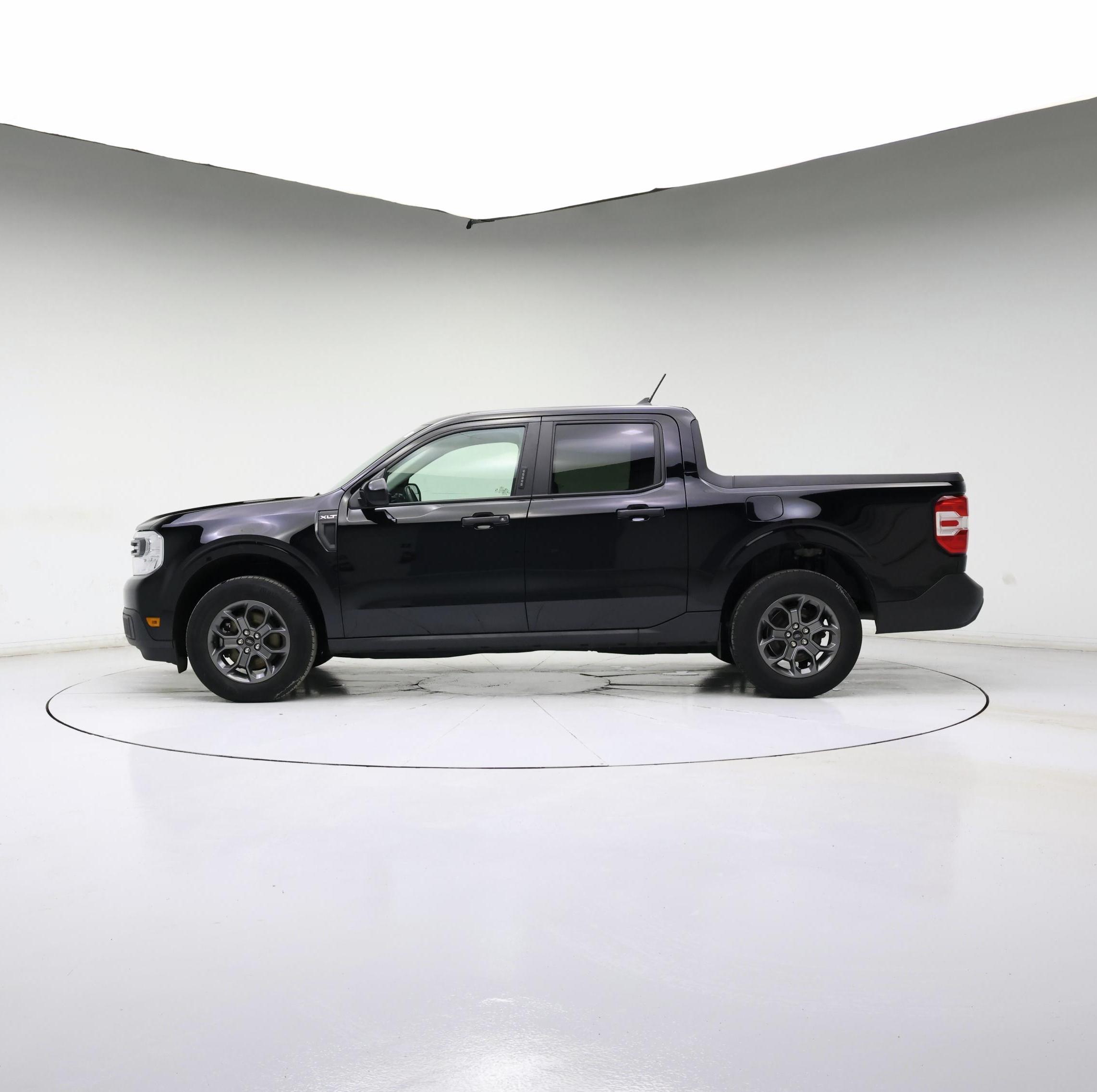 Thumbnail: 2022 Ford Maverick - 3