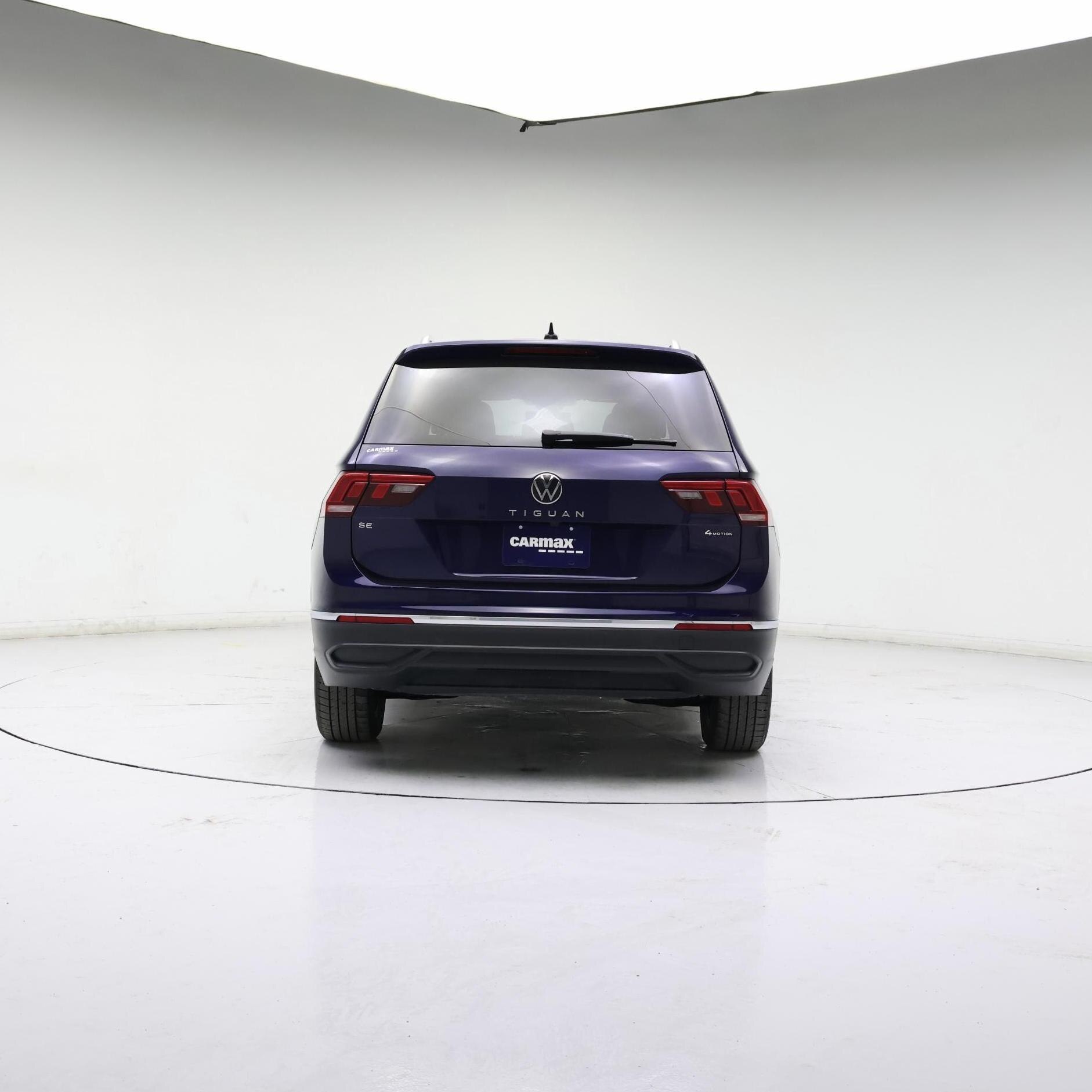Thumbnail: 2022 Volkswagen Tiguan - 6