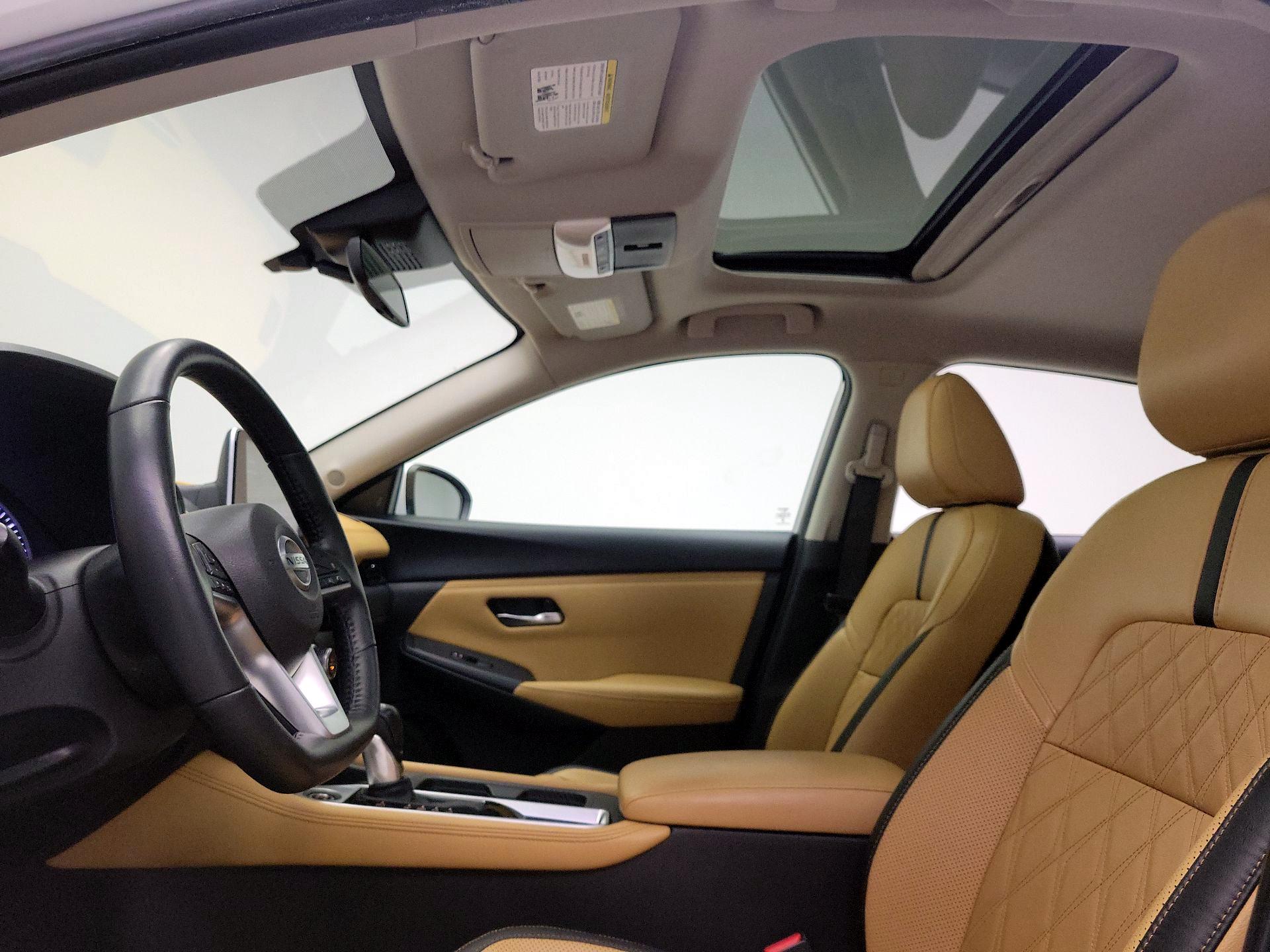 Thumbnail: 2023 Nissan Sentra - 19