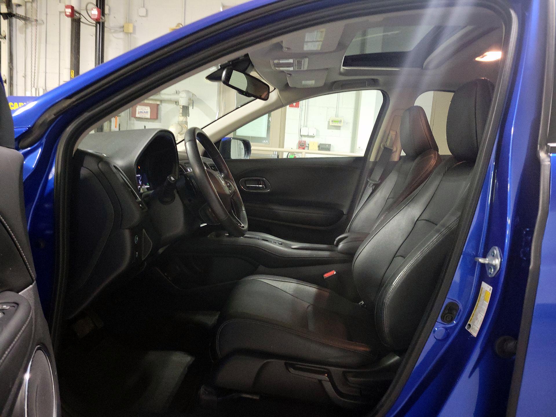 Thumbnail: 2022 Honda HR-V - 17